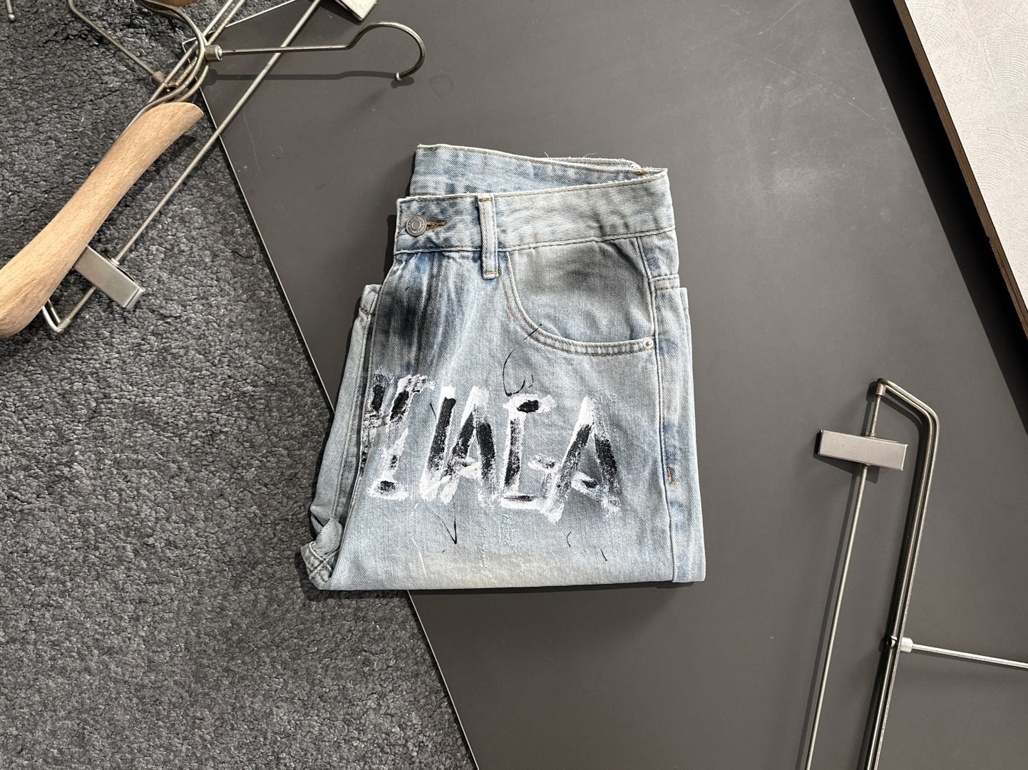 LuxluxHouse Best Quality Clothes Balenciaga Pants