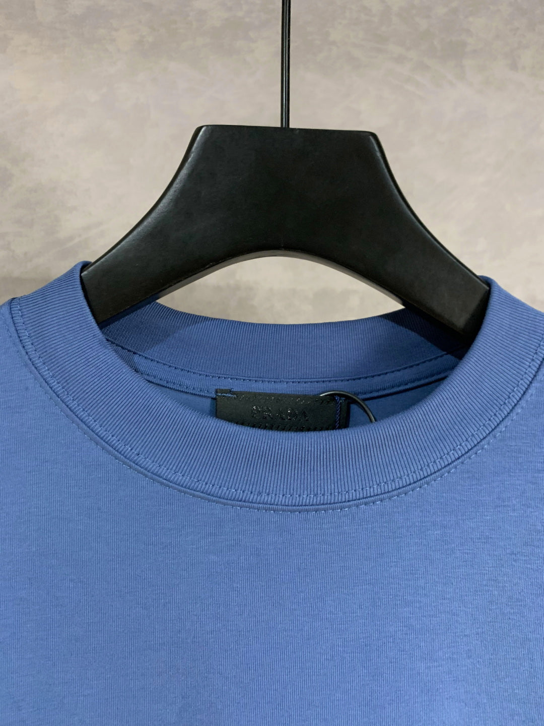 LuxluxHouse Best Quality Clothes T-shirt Prada