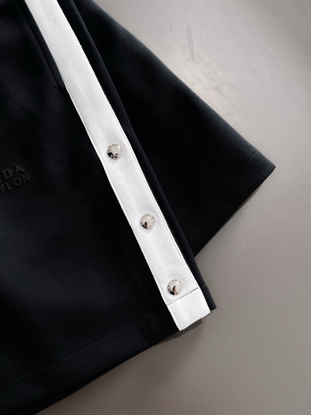 LuxluxHouse Best Quality Clothes Pants Prada