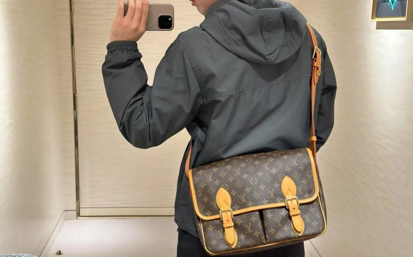 LuxluxHouse Best Quality Bags Louis Vuitton Men
