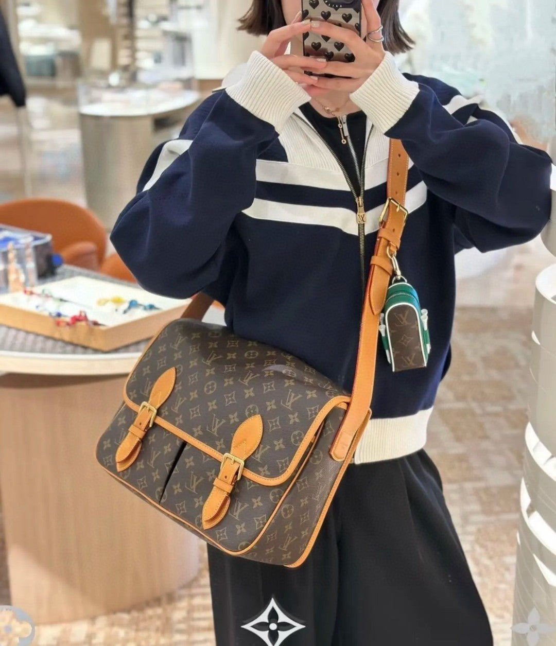 LuxluxHouse Best Quality Bags Louis Vuitton Men