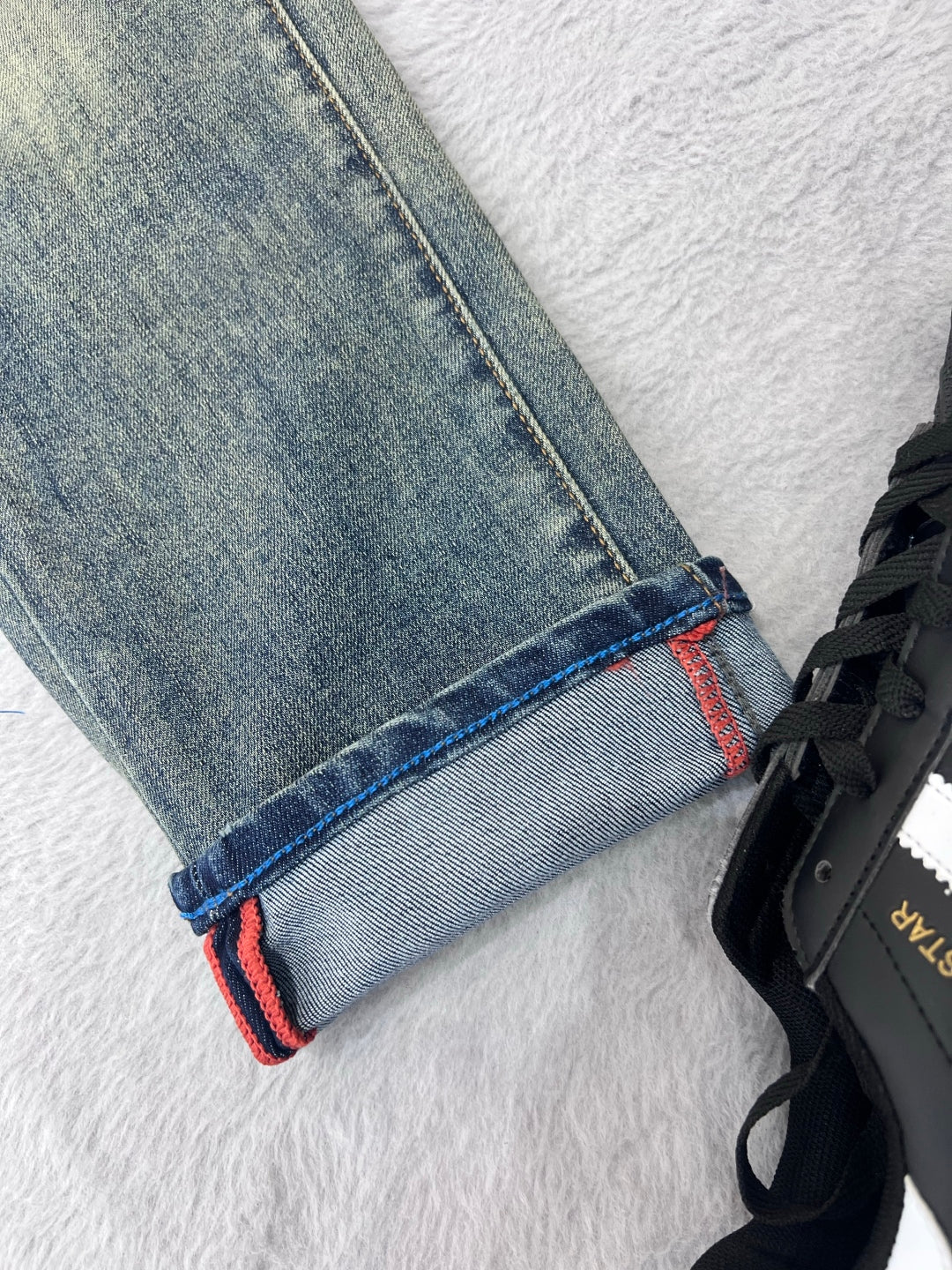 LuxluxHouse Best Quality Clothes Pants Moncler