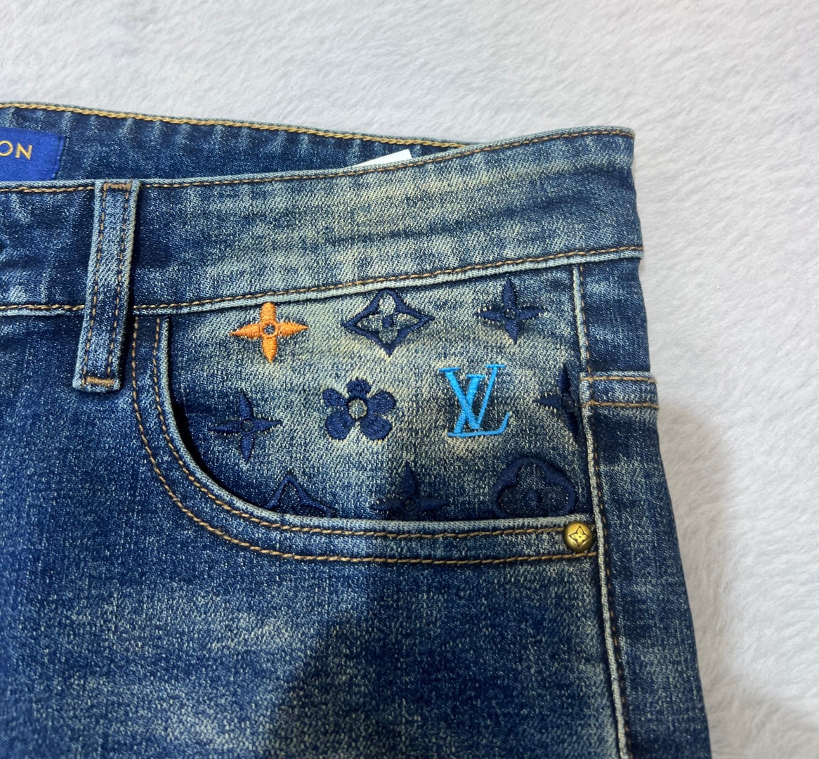 LuxluxHouse Best Quality Clothes Pants Louis Vuitton