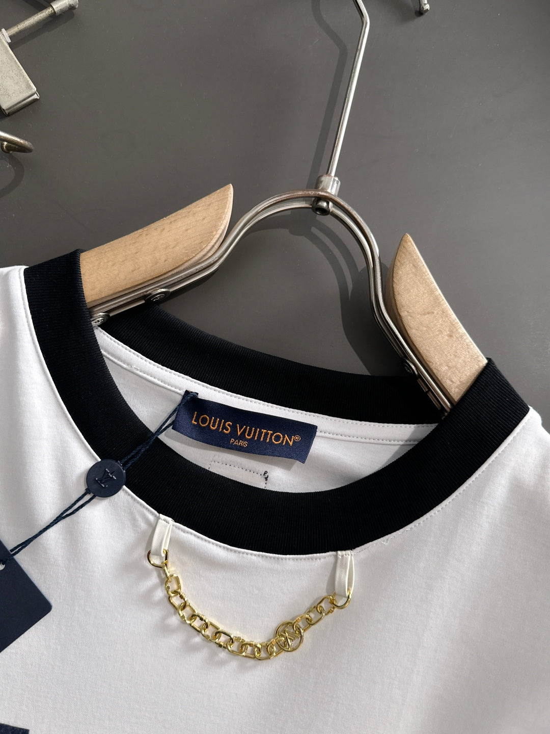LuxluxHouse Best Quality Clothes T-shirt Louis Vuitton
