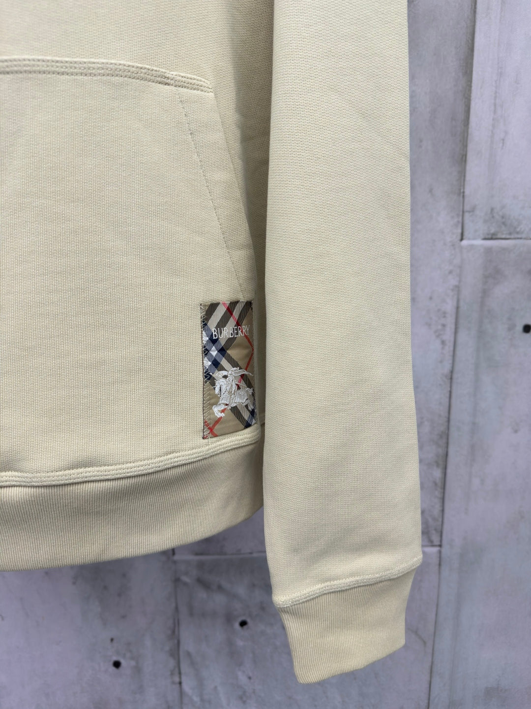 LuxluxHouse Best Quality Clothes Burberry Hoodie & Sweater