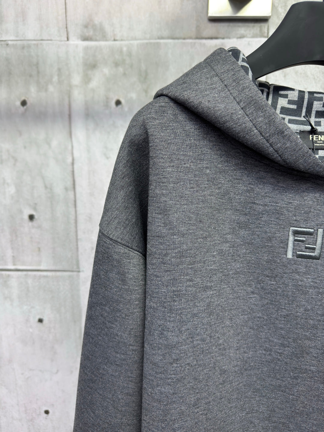 LuxluxHouse Best Quality Clothes Fendi Hoodie & Sweater