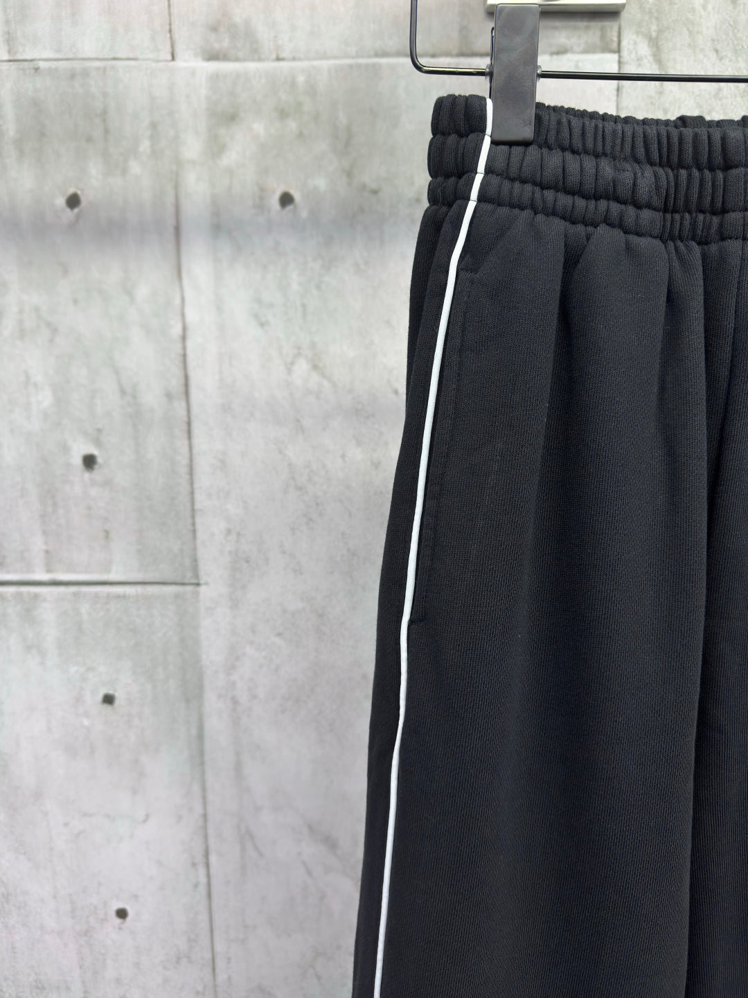 LuxluxHouse Best Quality Clothes Balenciaga Pants