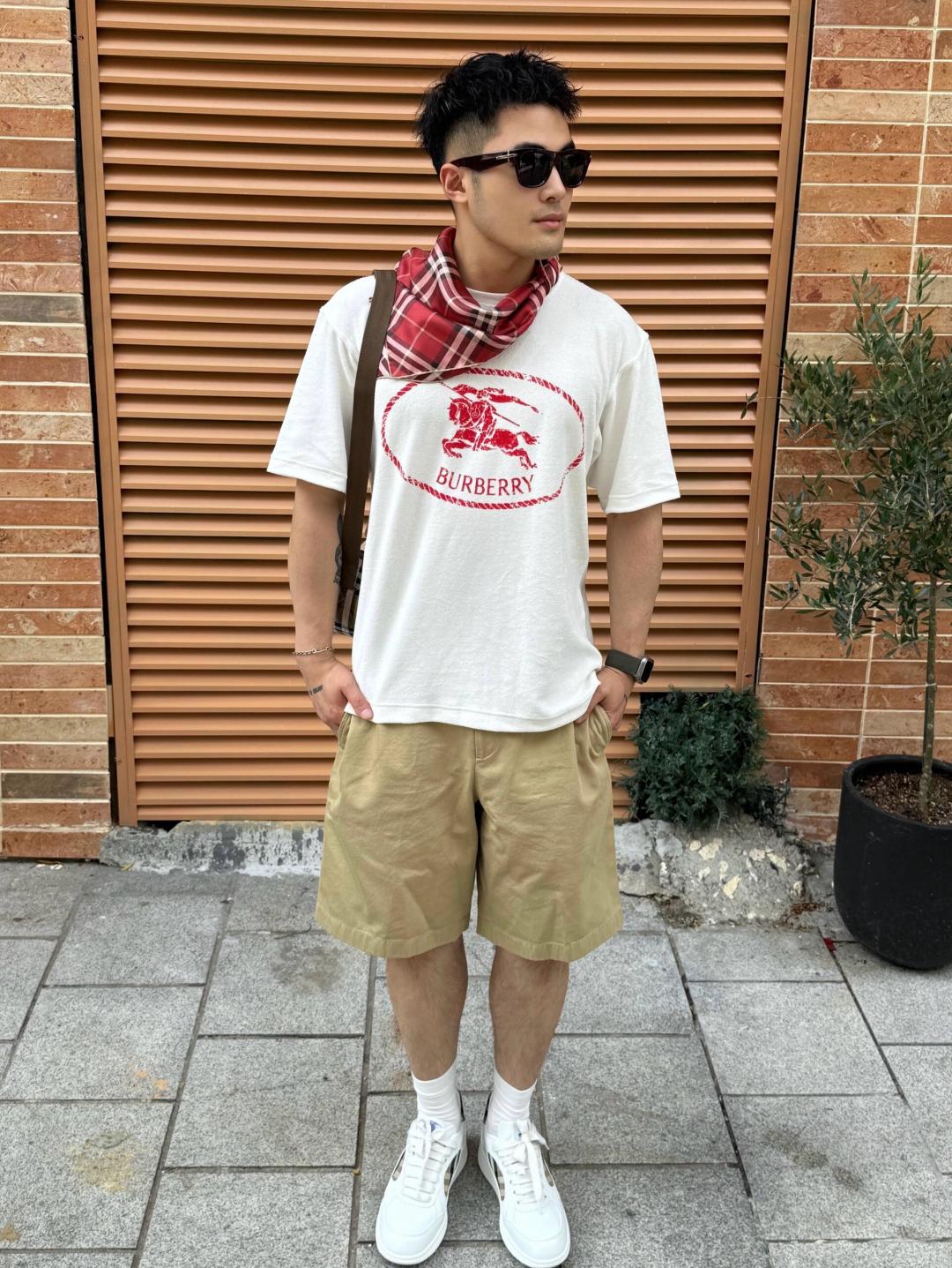 LuxluxHouse Best Quality Clothes Burberry T-shirt