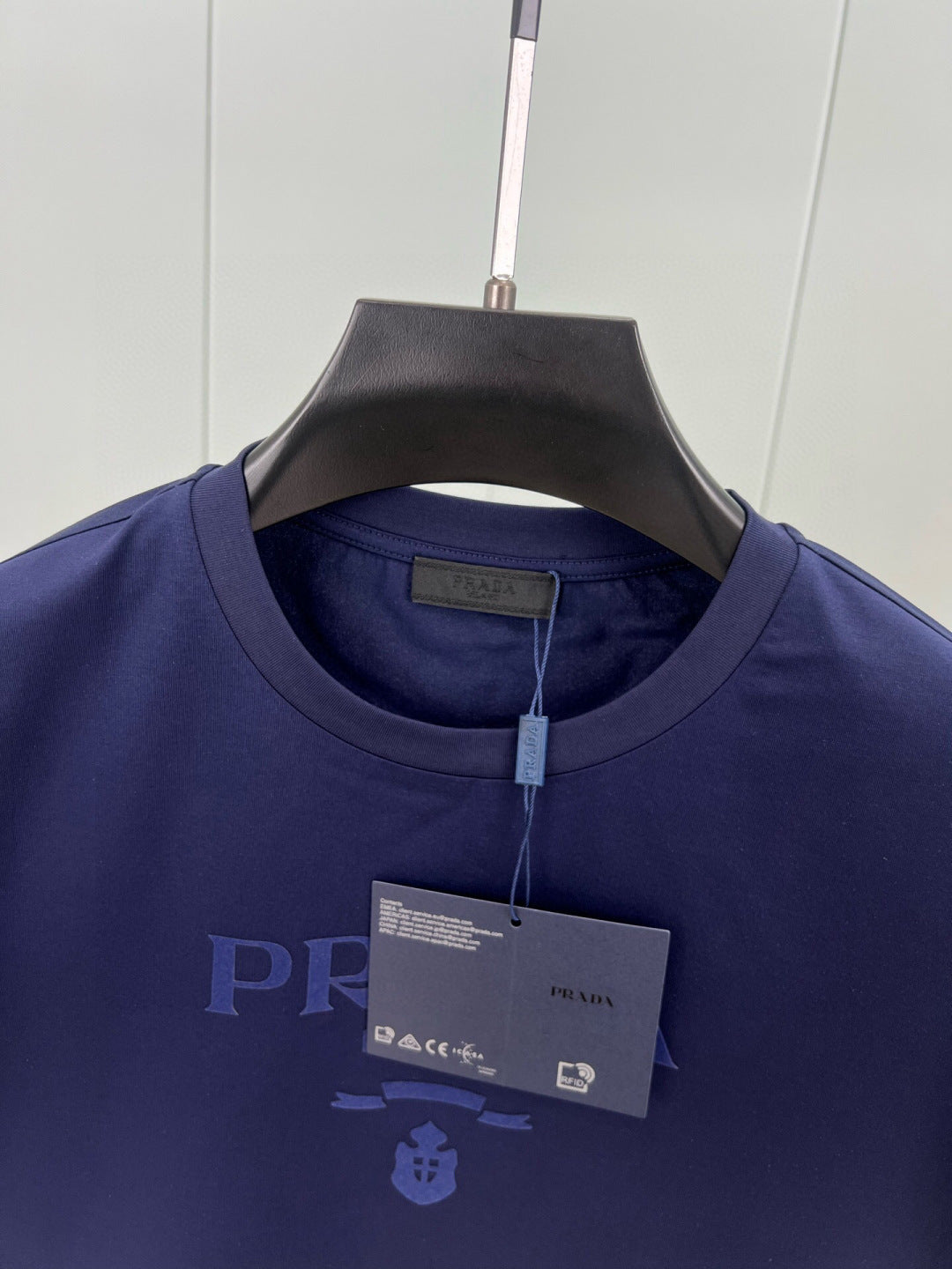 LuxluxHouse Best Quality Clothes T-shirt Prada