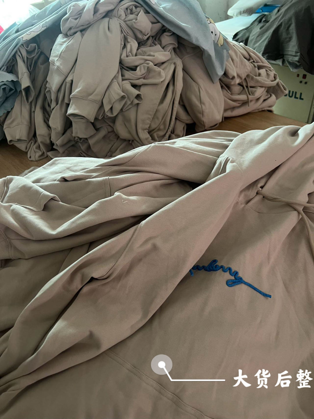 LuxluxHouse Best Quality Clothes Burberry Hoodie & Sweater