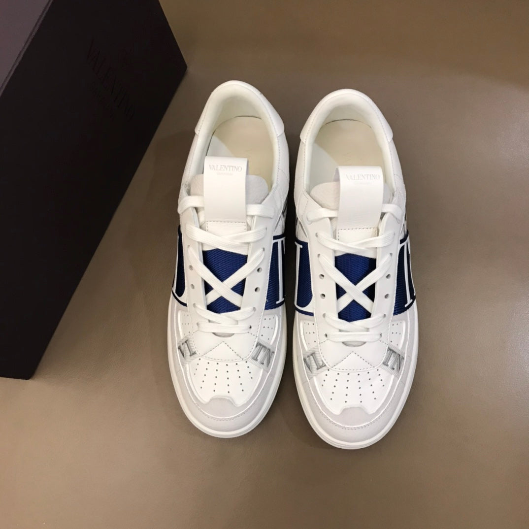 LuxluxHouse Best Quality Shoes Valentino