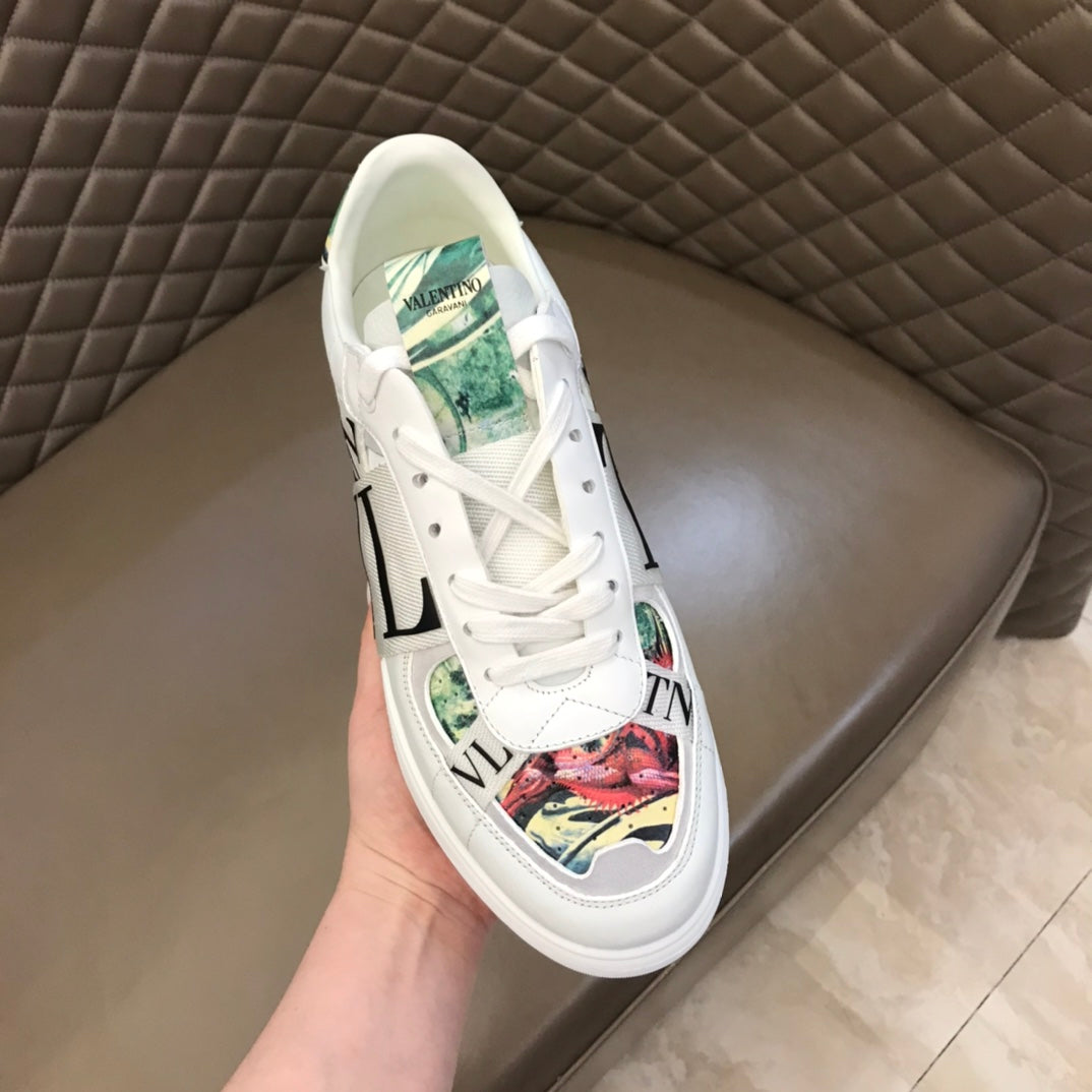 LuxluxHouse Best Quality Shoes Valentino