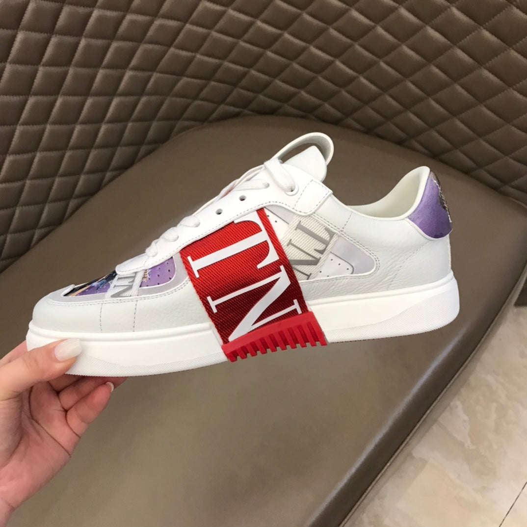 LuxluxHouse Best Quality Shoes Valentino