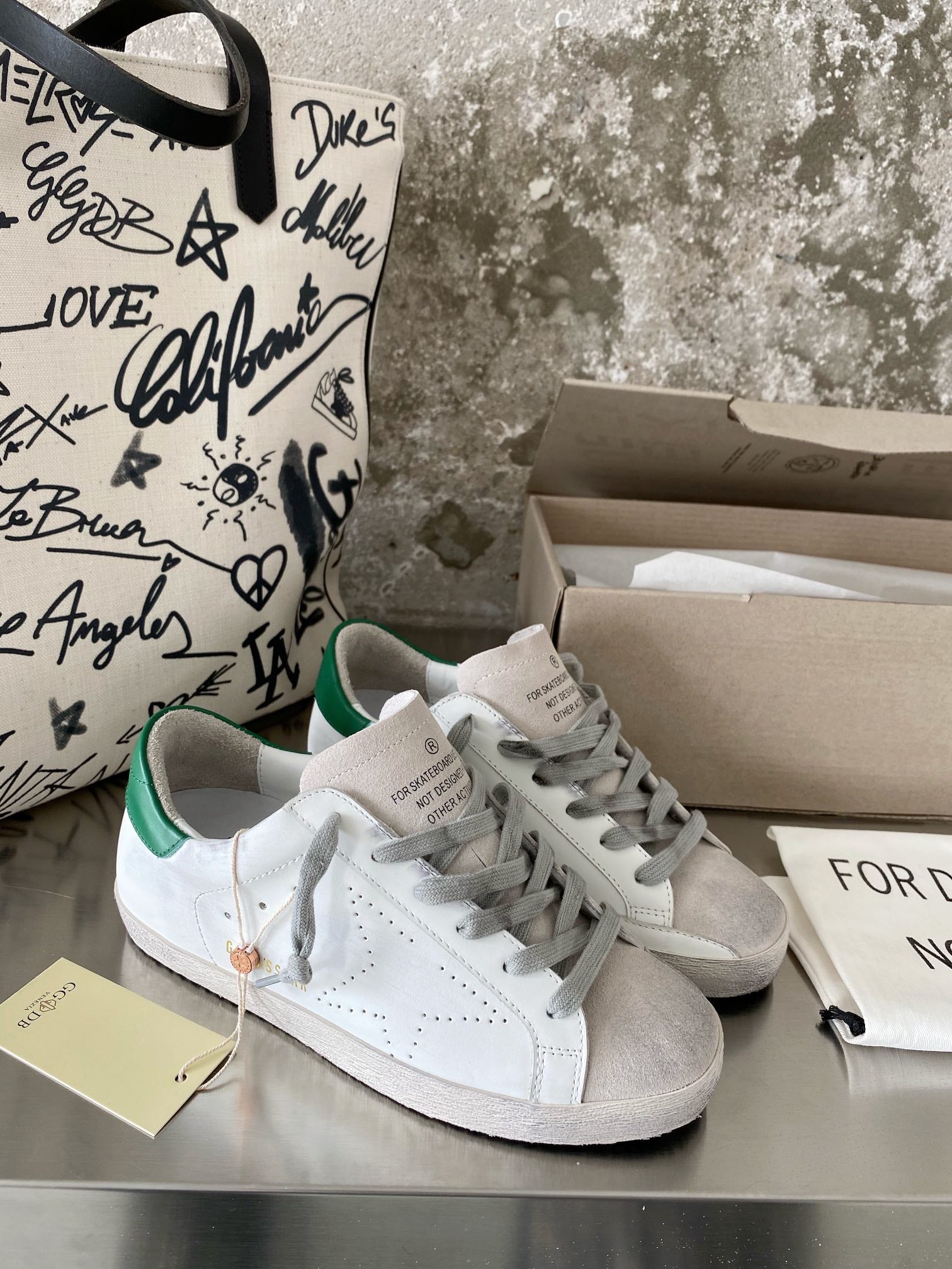 LuxluxHouse Best Quality Shoes Golden Goose
