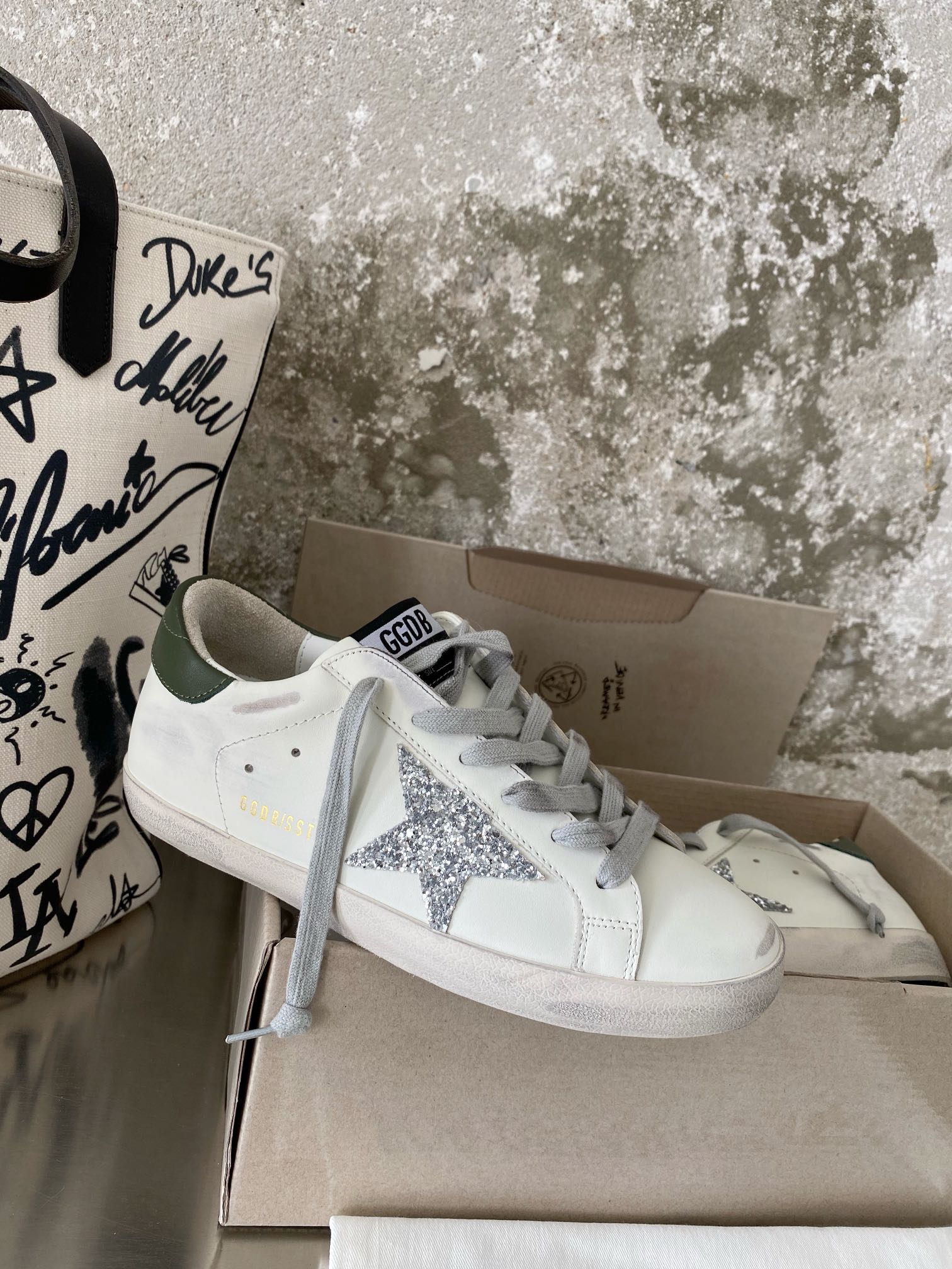 LuxluxHouse Best Quality Shoes Golden Goose