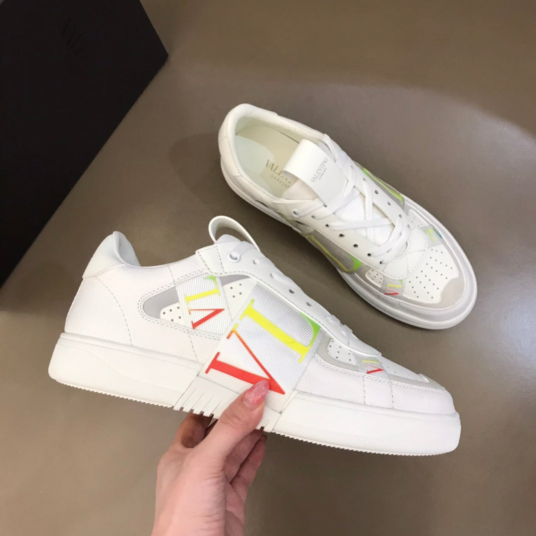 LuxluxHouse Best Quality Shoes Valentino