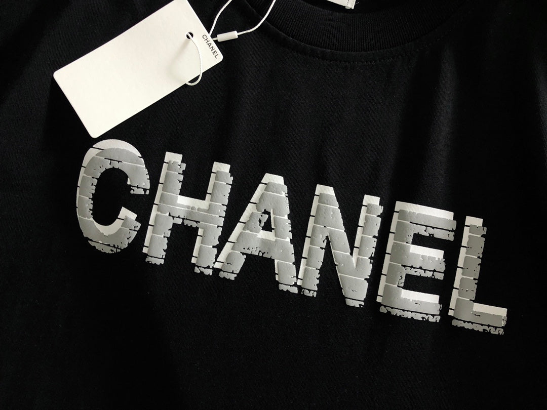 LuxluxHouse Best Quality Clothes T-shirt Chanel & Maison Margiela