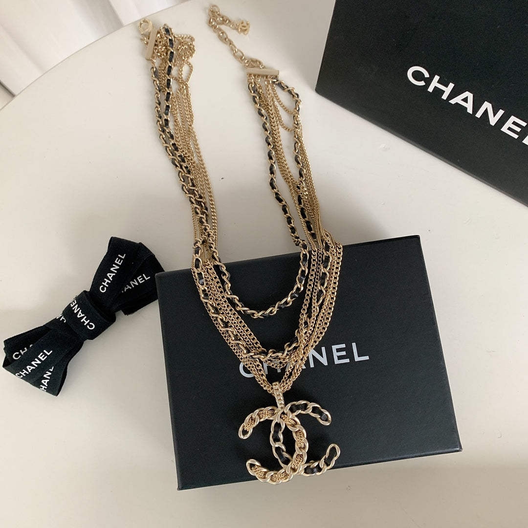 LuxluxHouse Low Price And High Quality Accessories Chanel