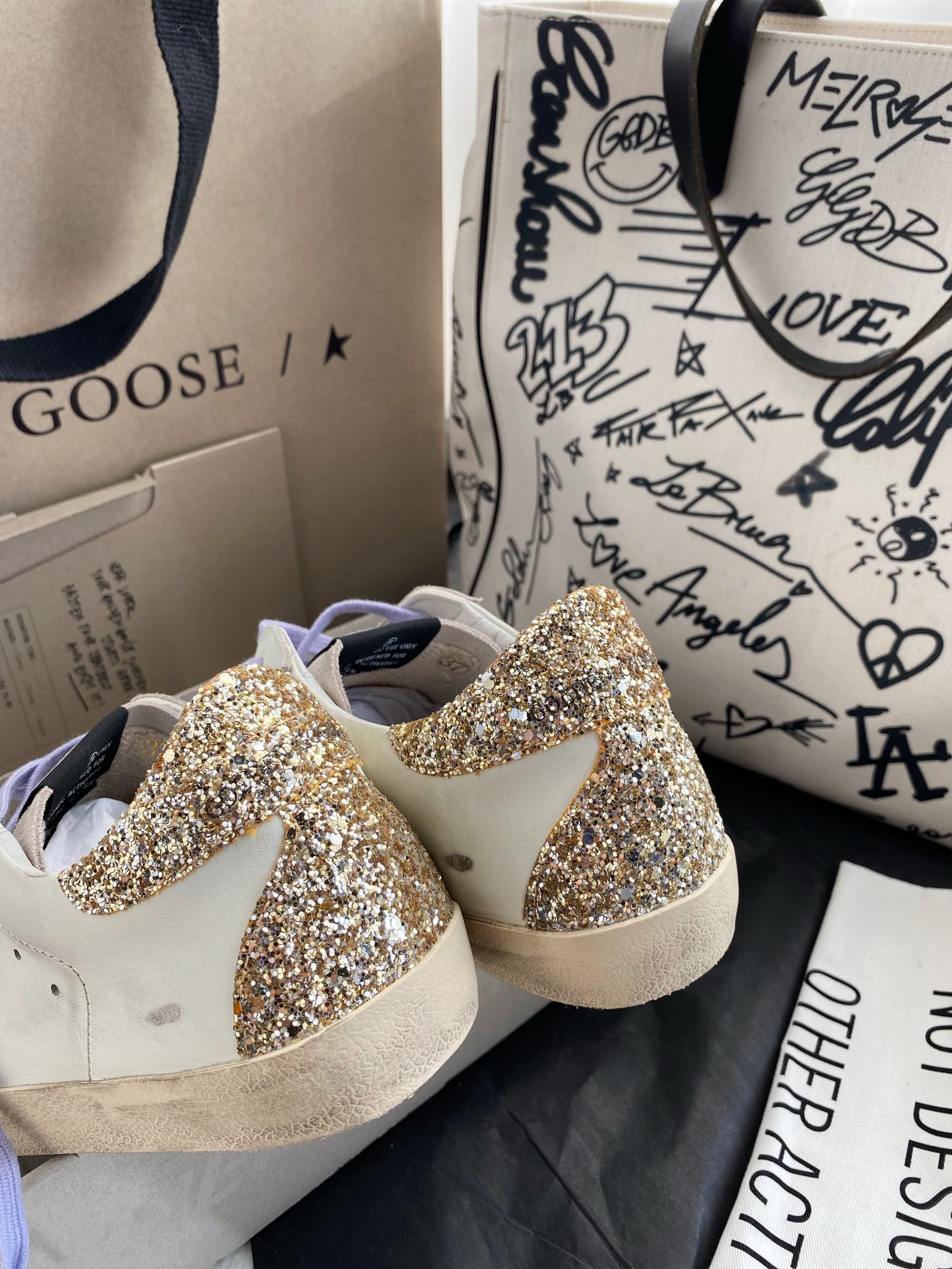LuxluxHouse Best Quality Shoes Golden Goose