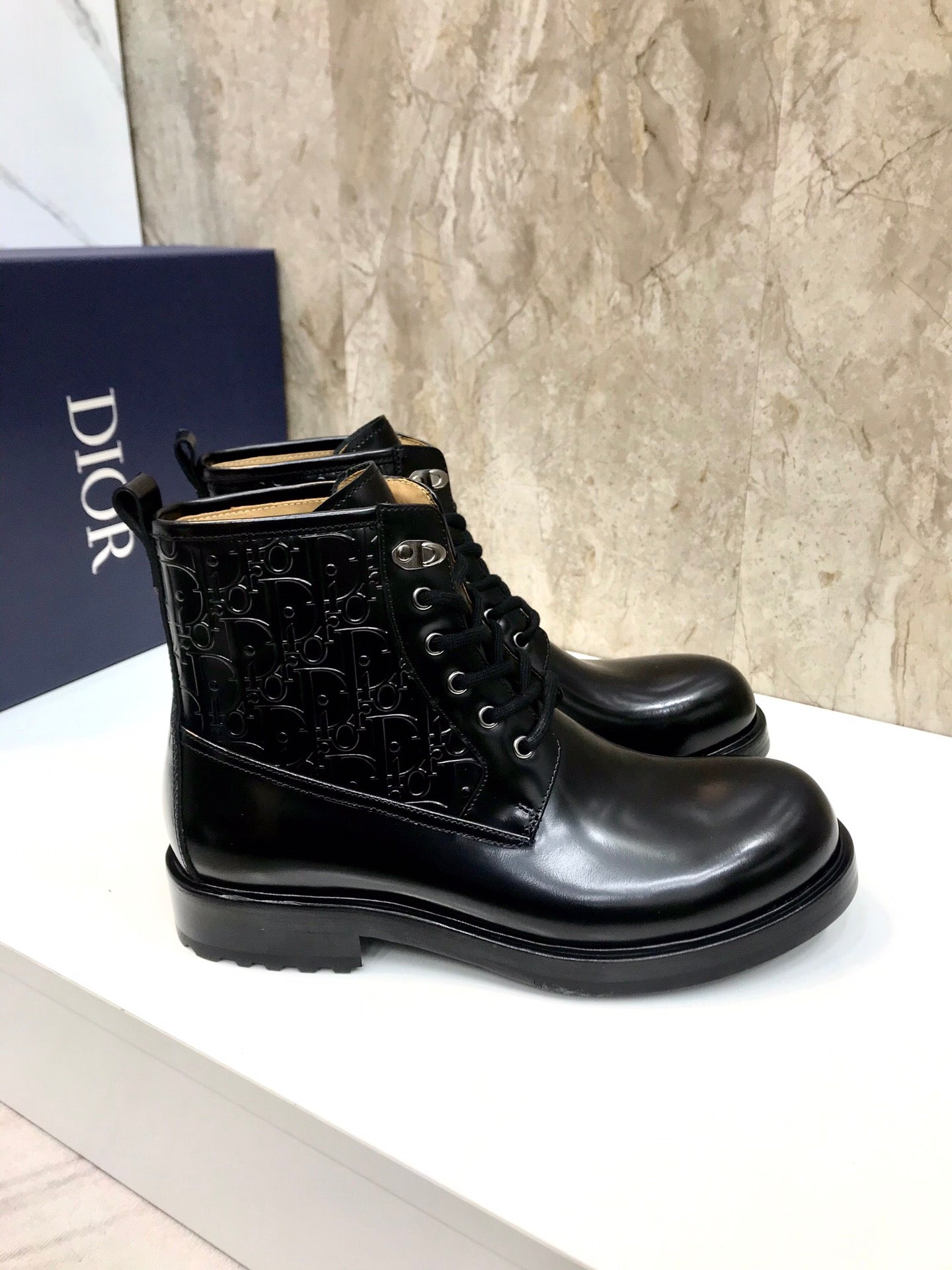 LuxluxHouse Best Quality Shoes Dior