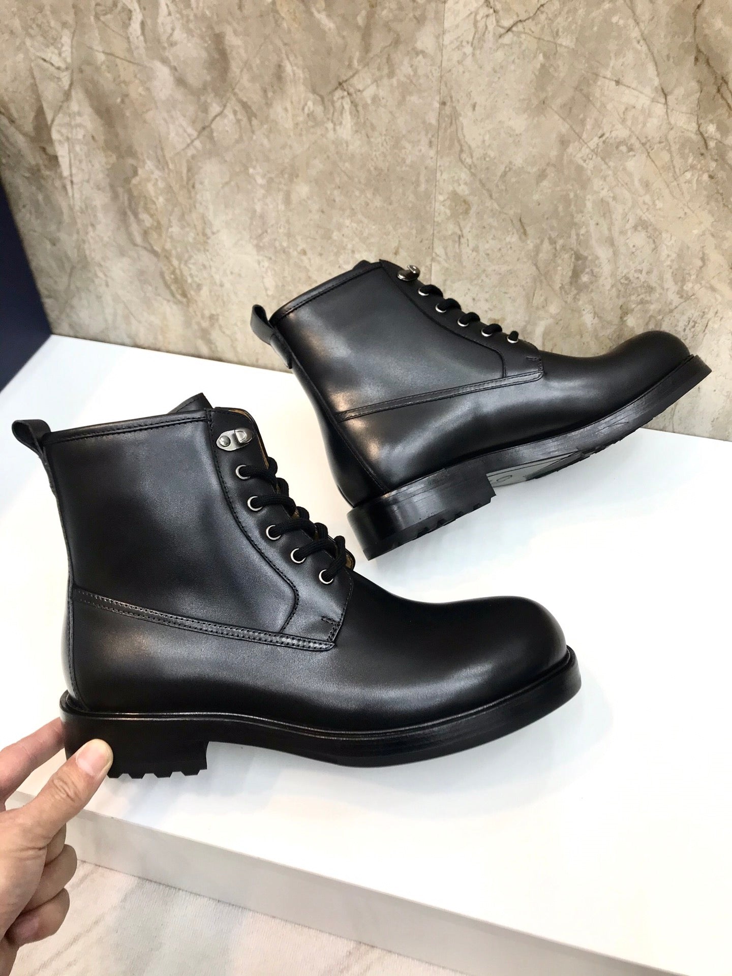 LuxluxHouse Best Quality Shoes Dior