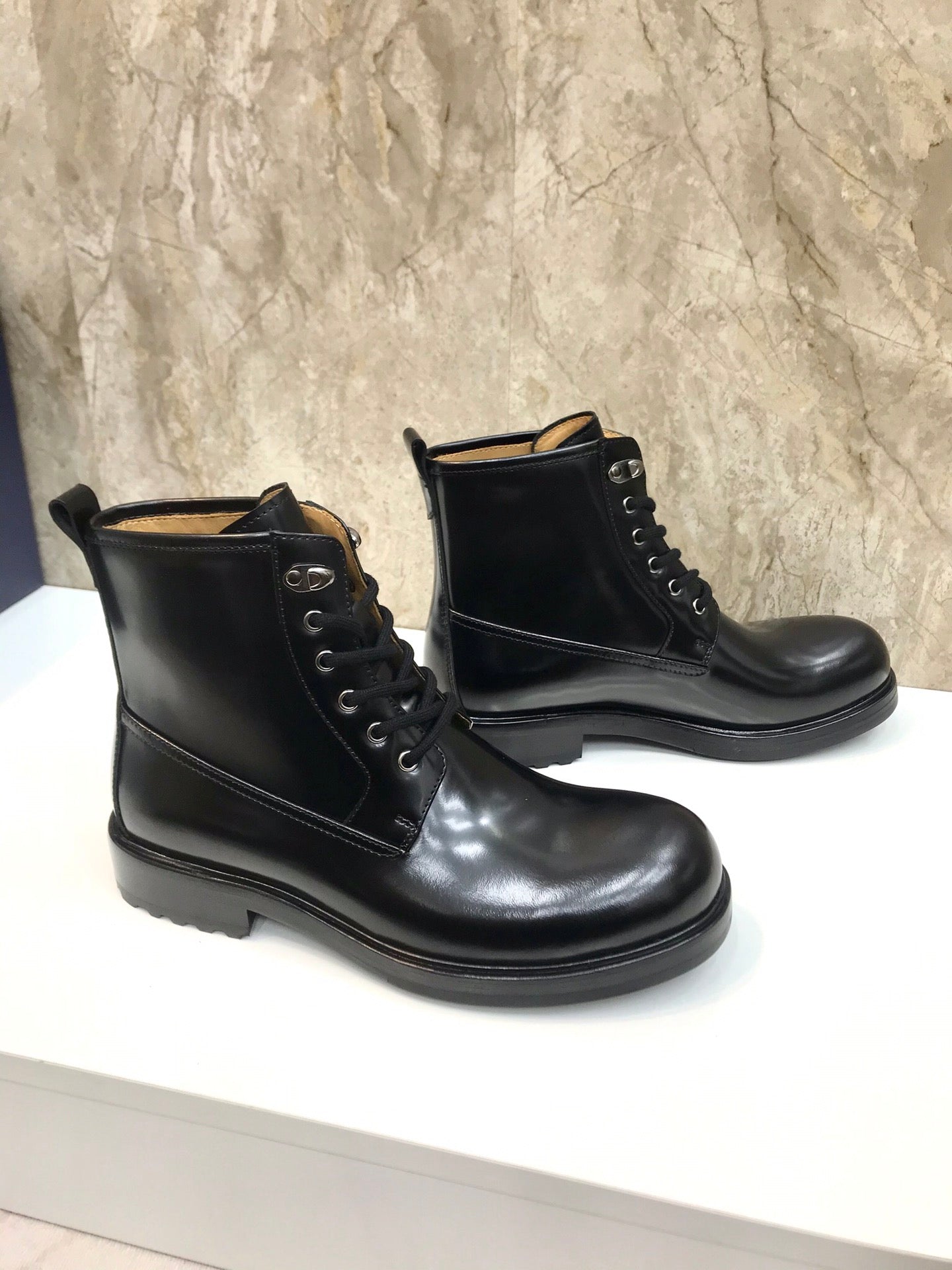LuxluxHouse Best Quality Shoes Dior