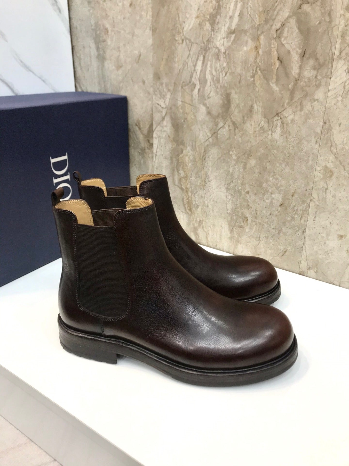 LuxluxHouse Best Quality Shoes Dior