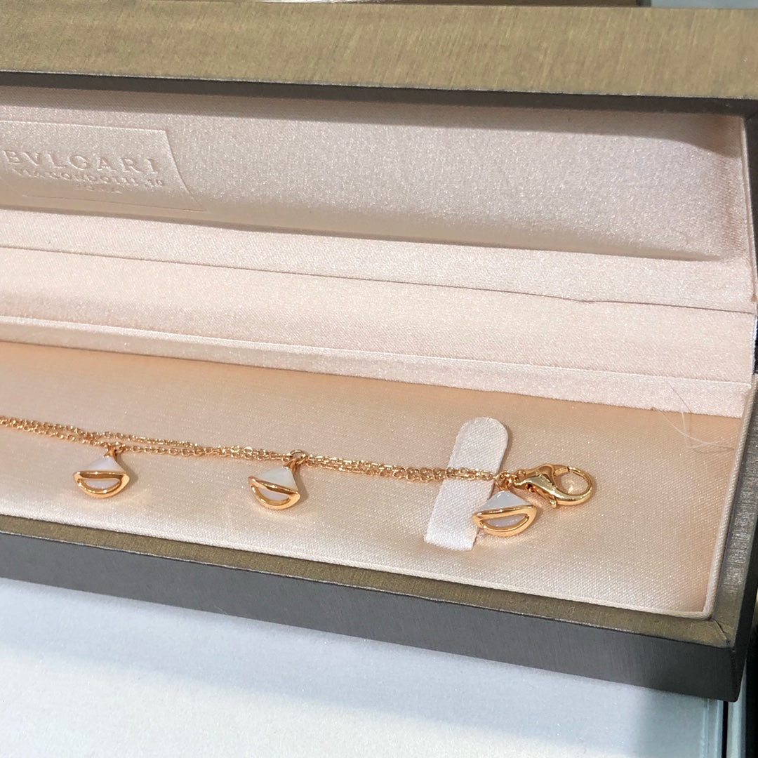 LuxluxHouse Best Quality Accessories Bracelet Bvlgari
