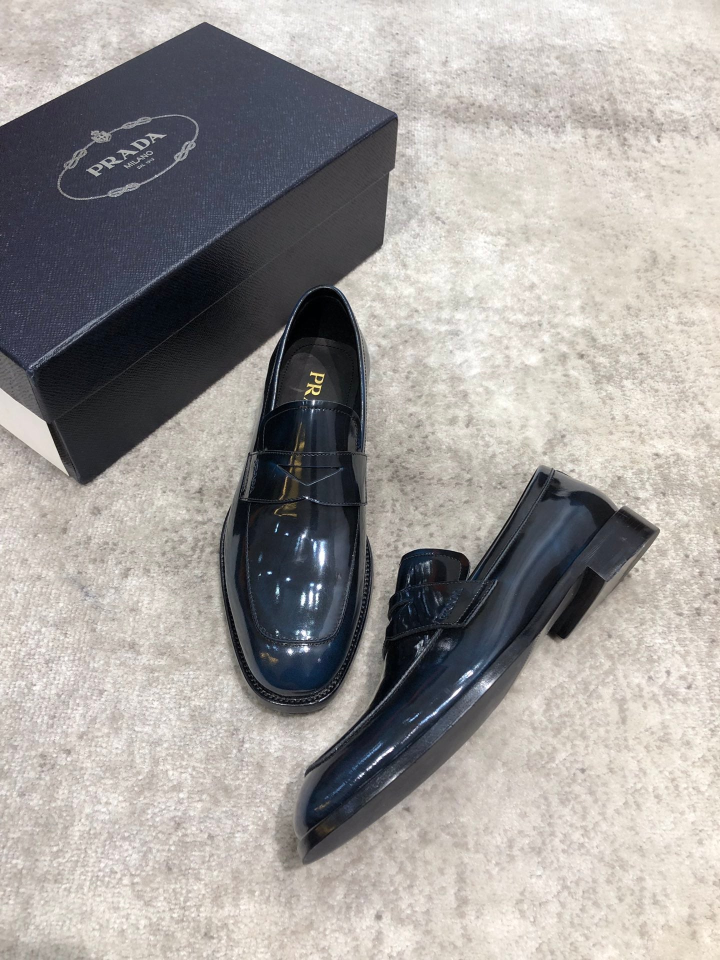 LuxluxHouse Best Quality Shoes Prada