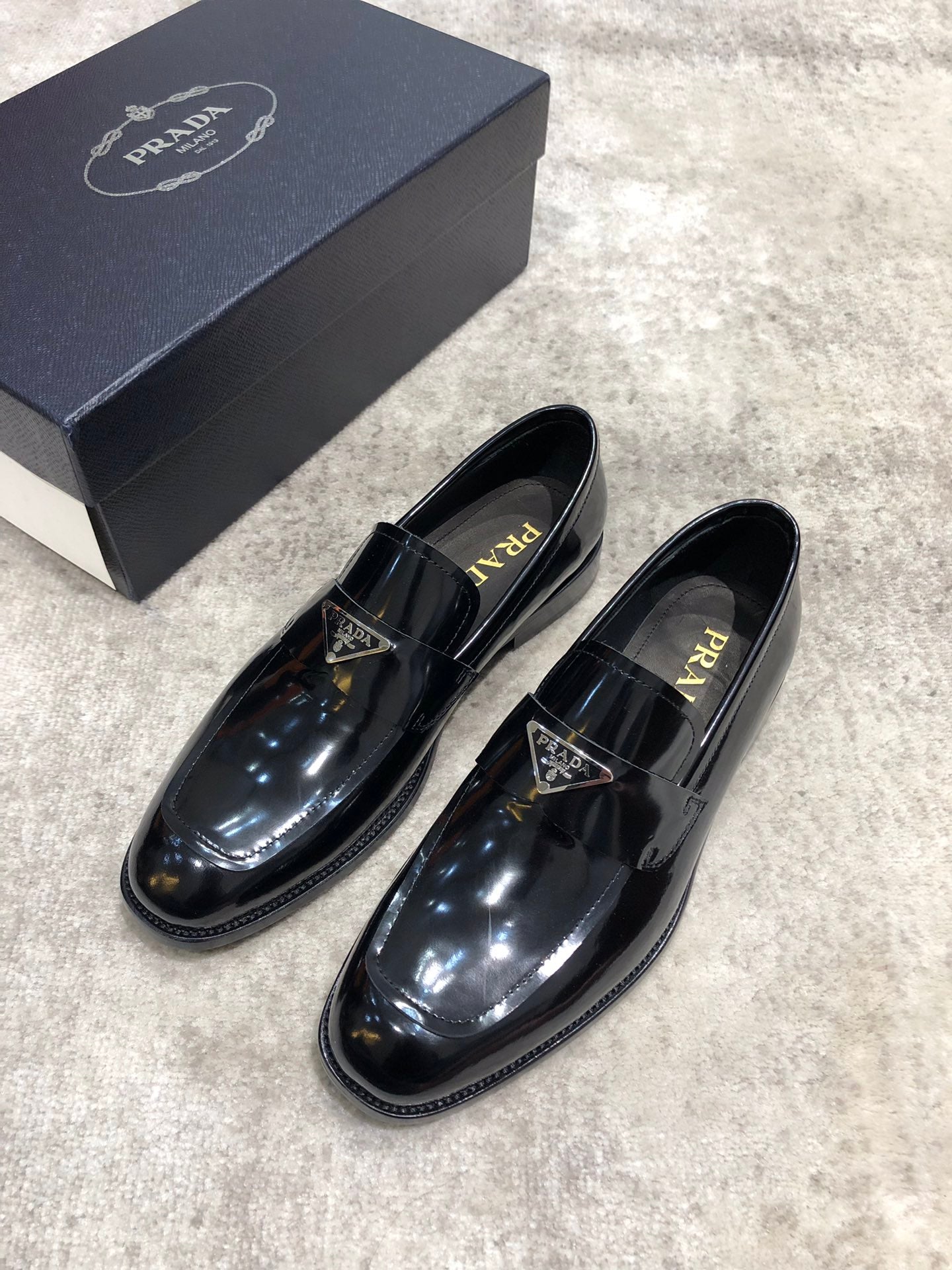 LuxluxHouse Best Quality Shoes Prada