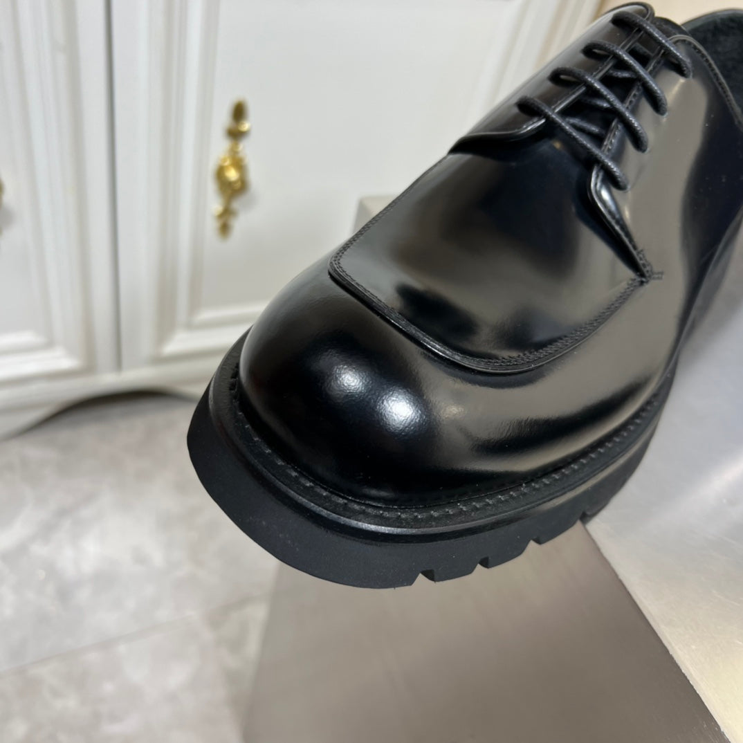 LuxluxHouse Best Quality Shoes Prada