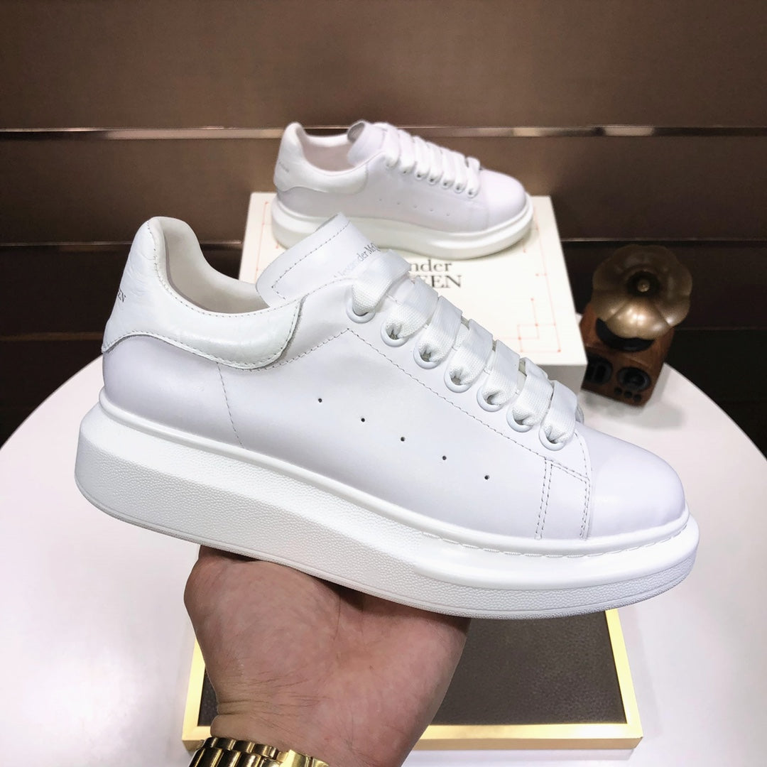 LuxluxHouse Best Quality Shoes Alexander McQueen