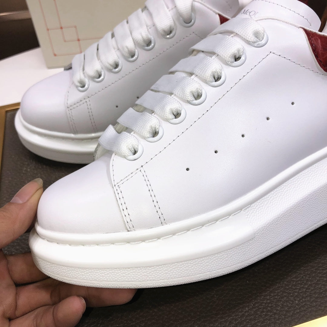 LuxluxHouse Best Quality Shoes Alexander McQueen