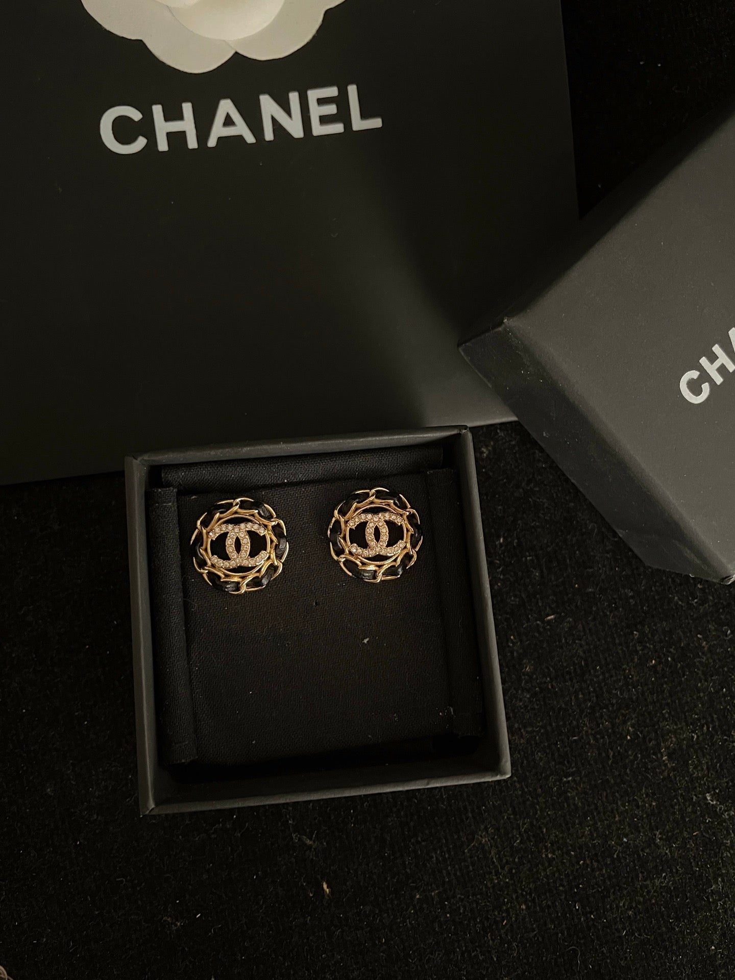 LuxluxHouse Best Quality Accessories Chanel