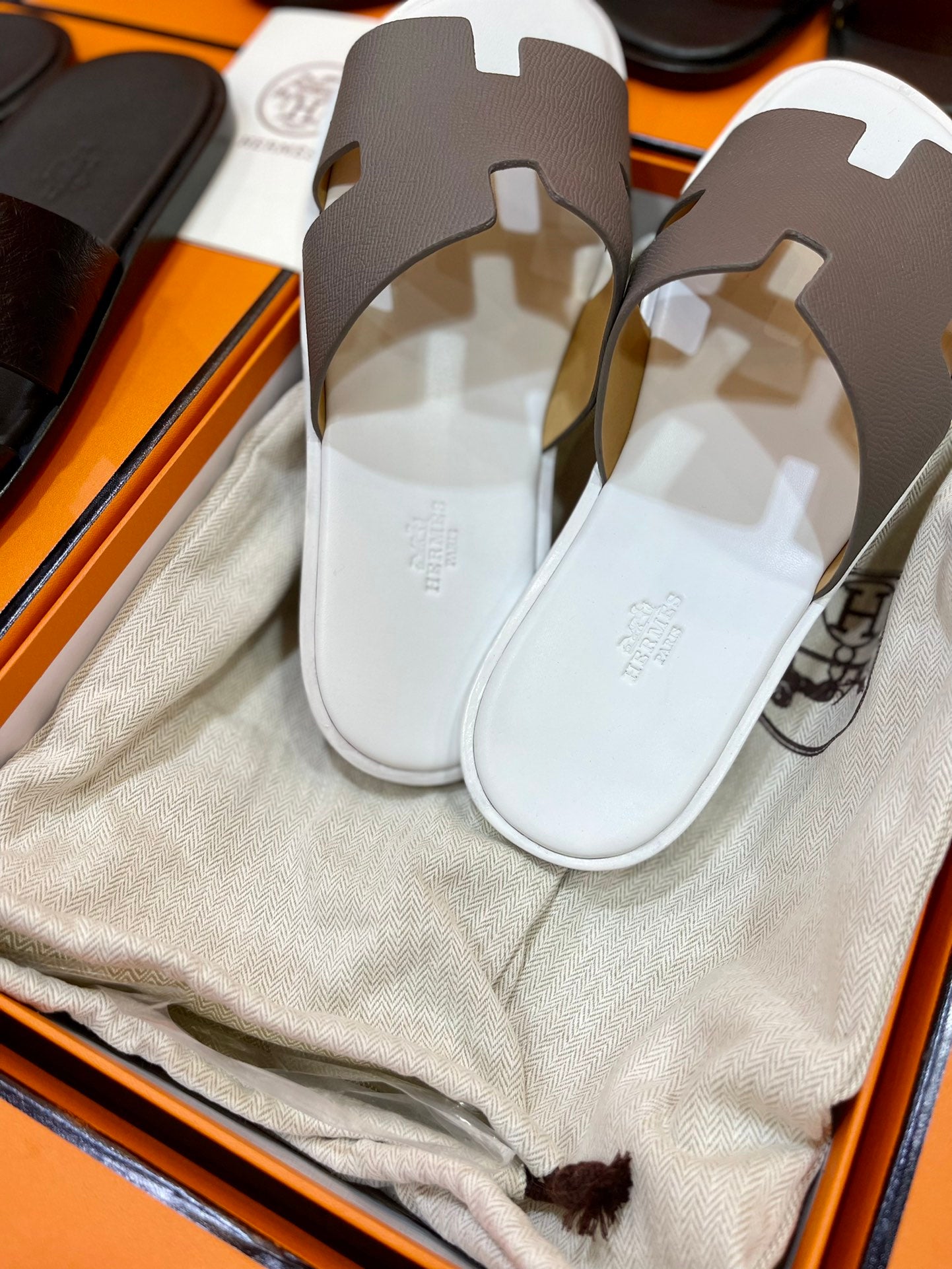 LuxluxHouse Best Quality Sandals Hermes