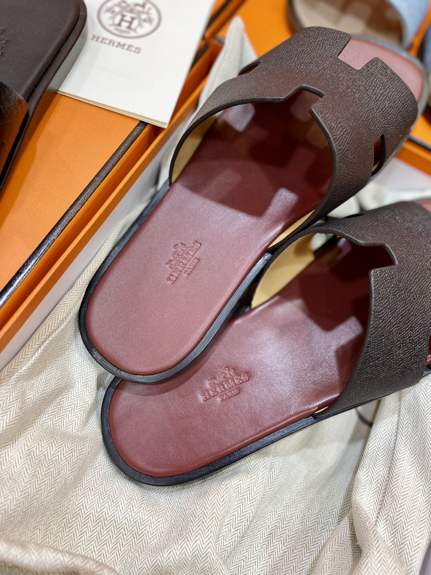 LuxluxHouse Best Quality Sandals Hermes