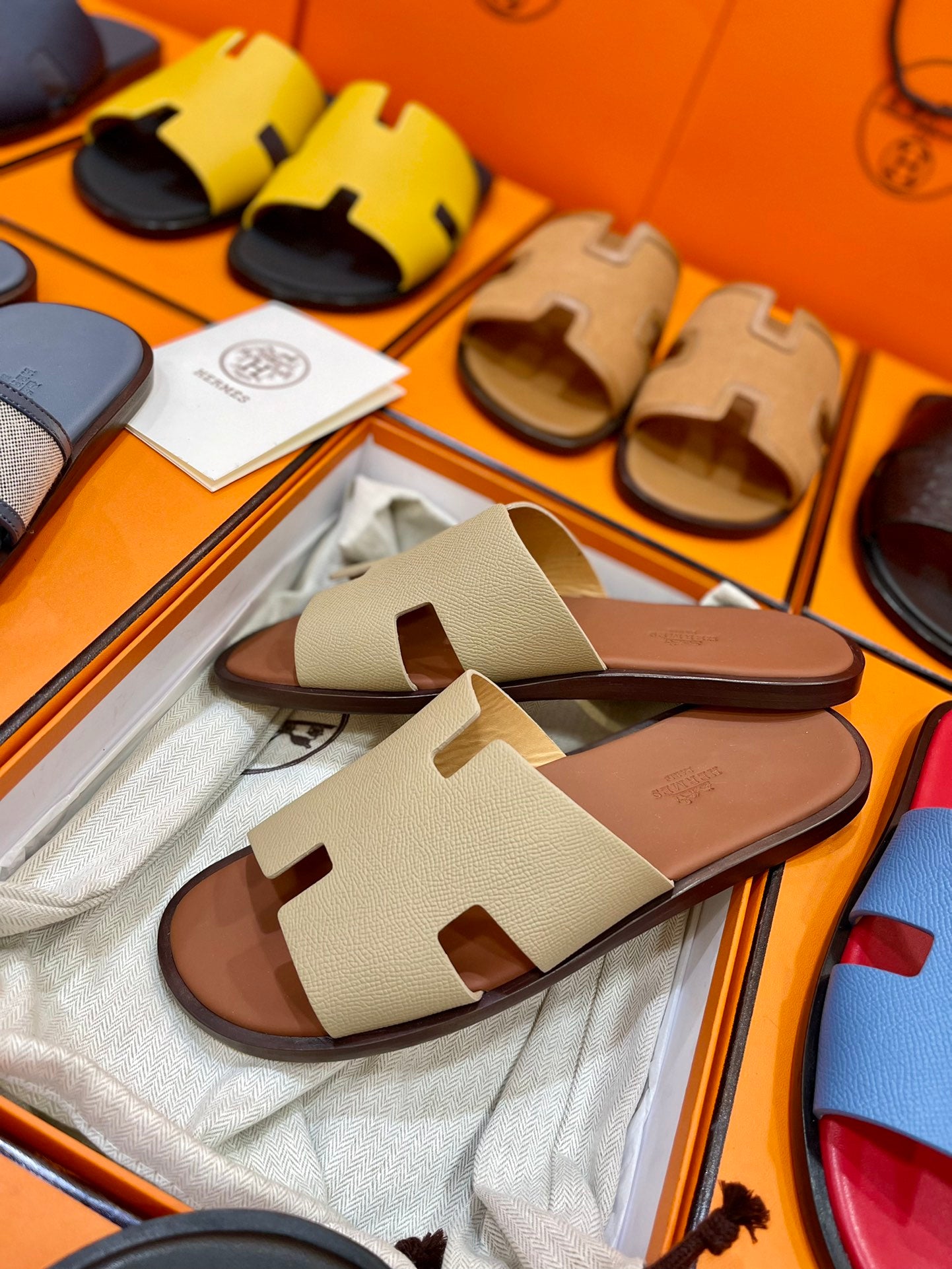 LuxluxHouse Best Quality Sandals Hermes