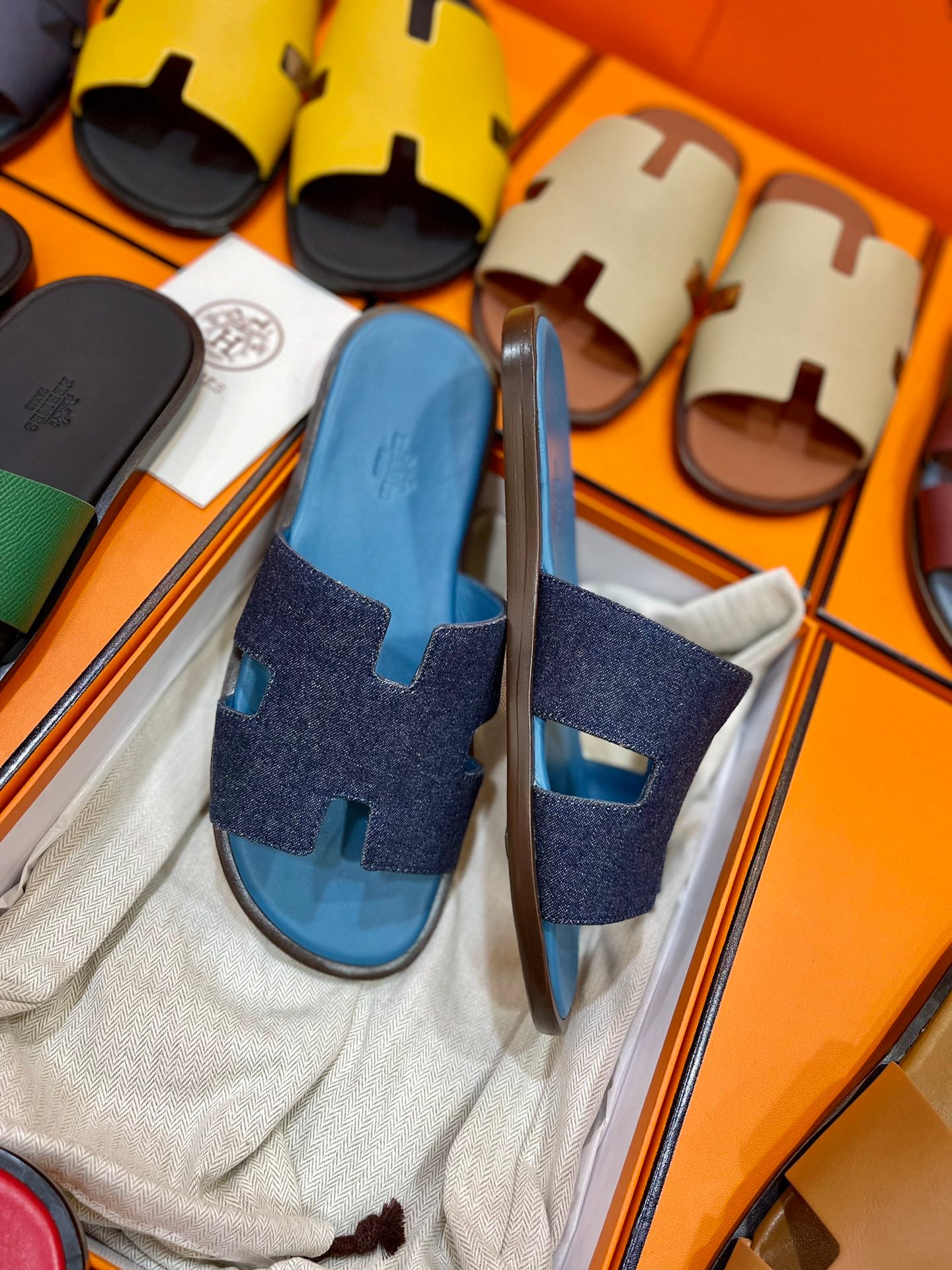 LuxluxHouse Best Quality Sandals Hermes