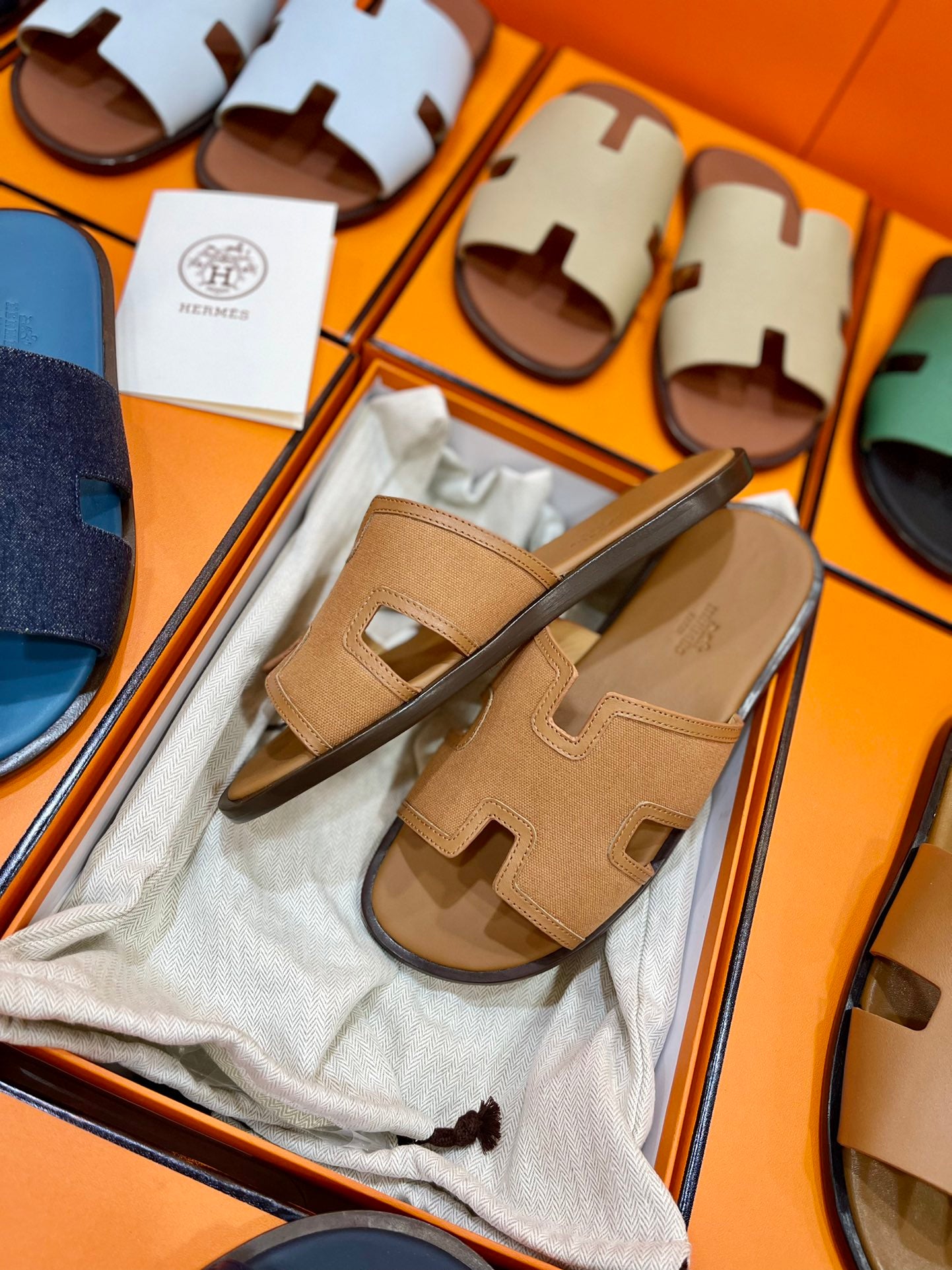 LuxluxHouse Best Quality Sandals Hermes