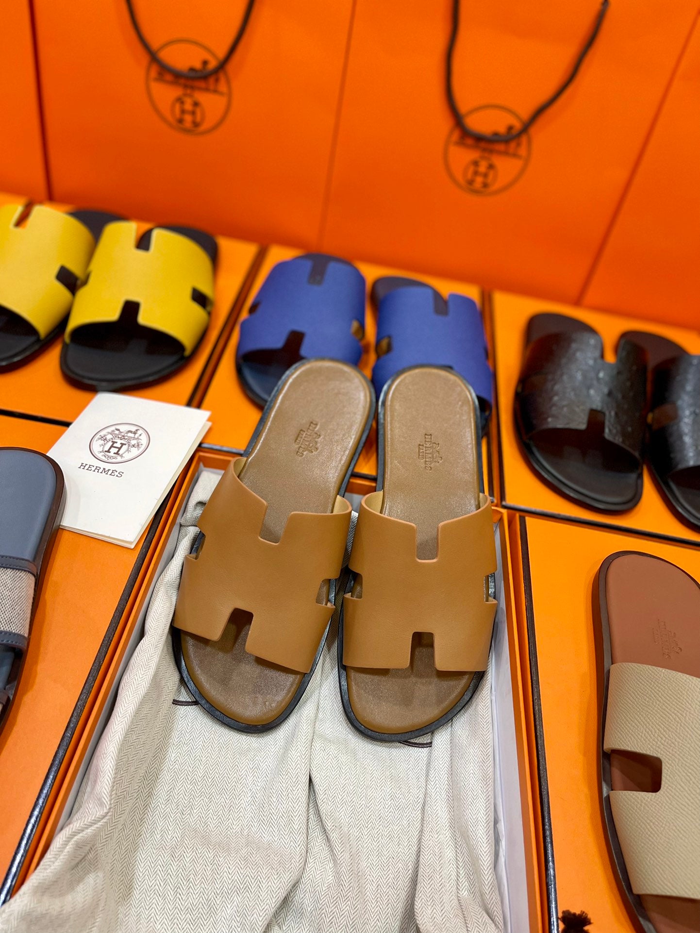 LuxluxHouse Best Quality Sandals Hermes