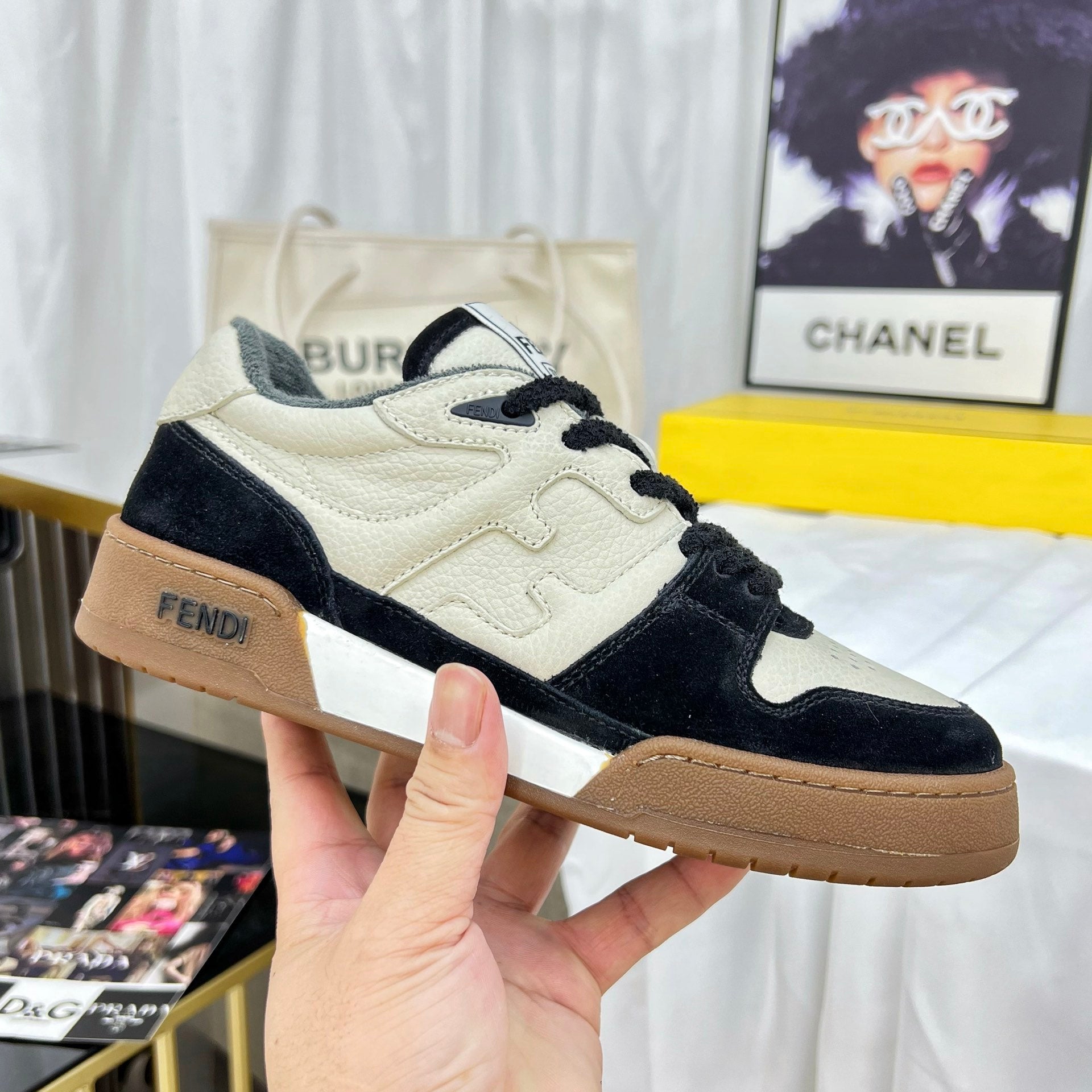 LuxluxHouse Best Quality Shoes Fendi