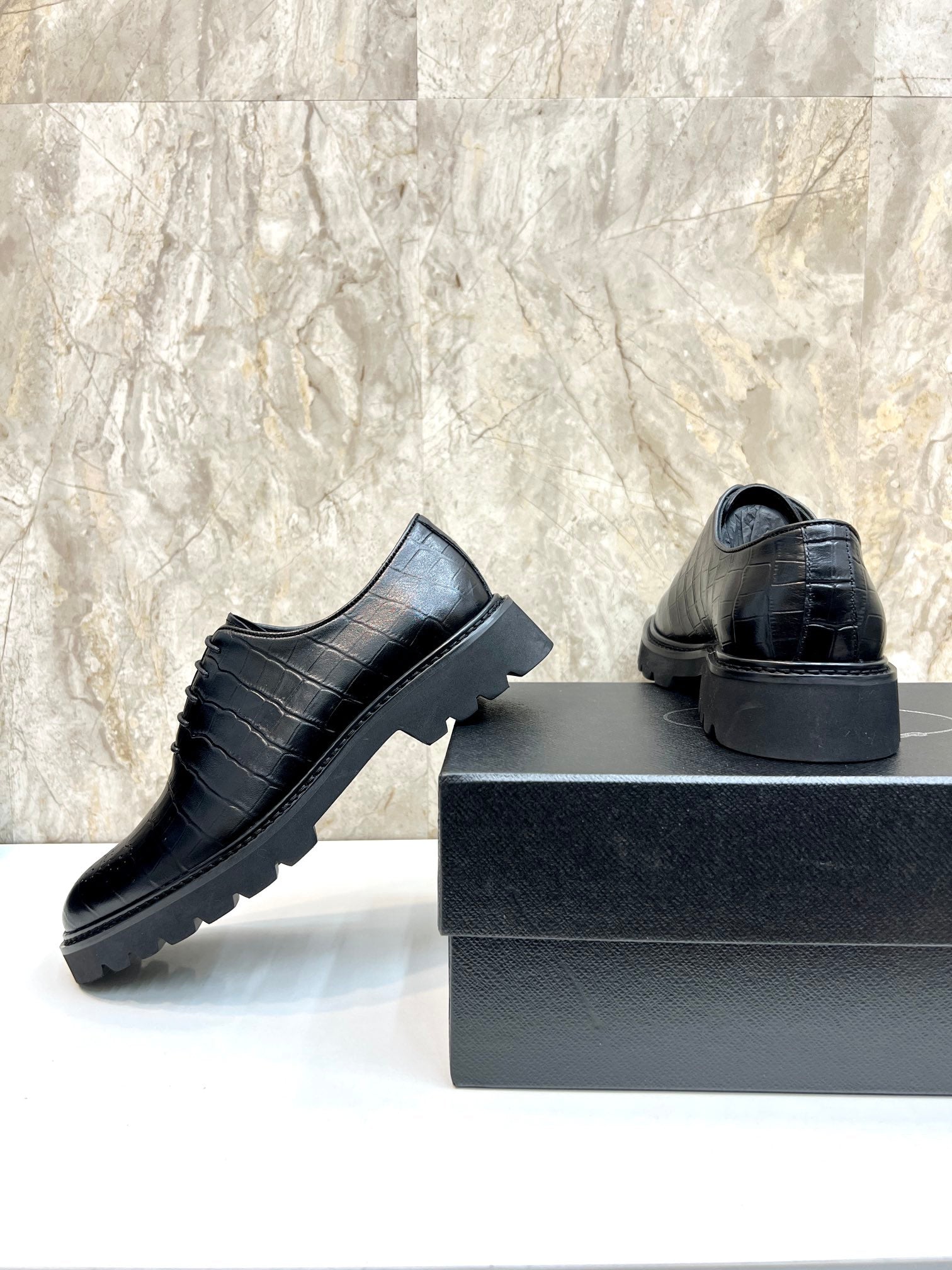 LuxluxHouse Best Quality Shoes Prada