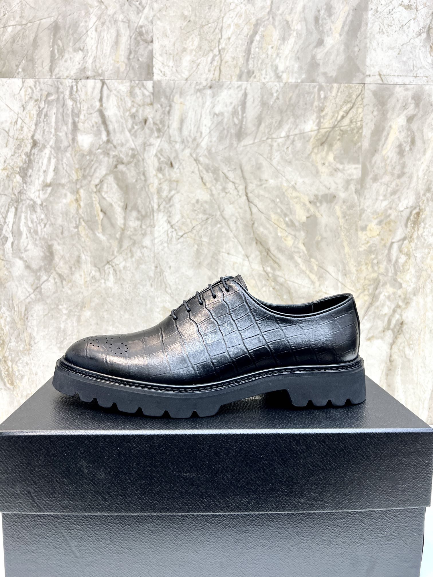 LuxluxHouse Best Quality Shoes Prada