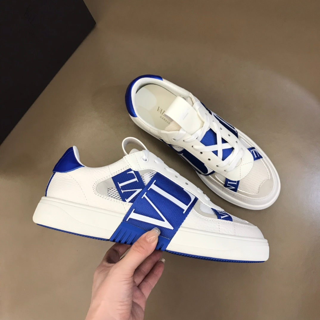LuxluxHouse Best Quality Shoes Valentino