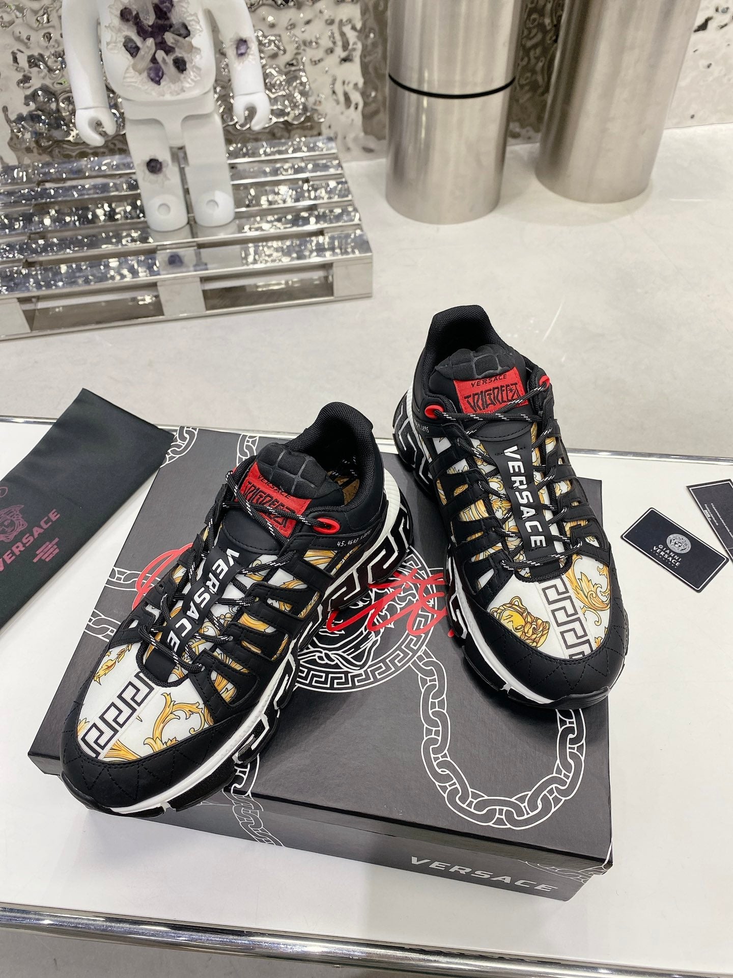 LuxluxHouse Best Quality Shoes Versace