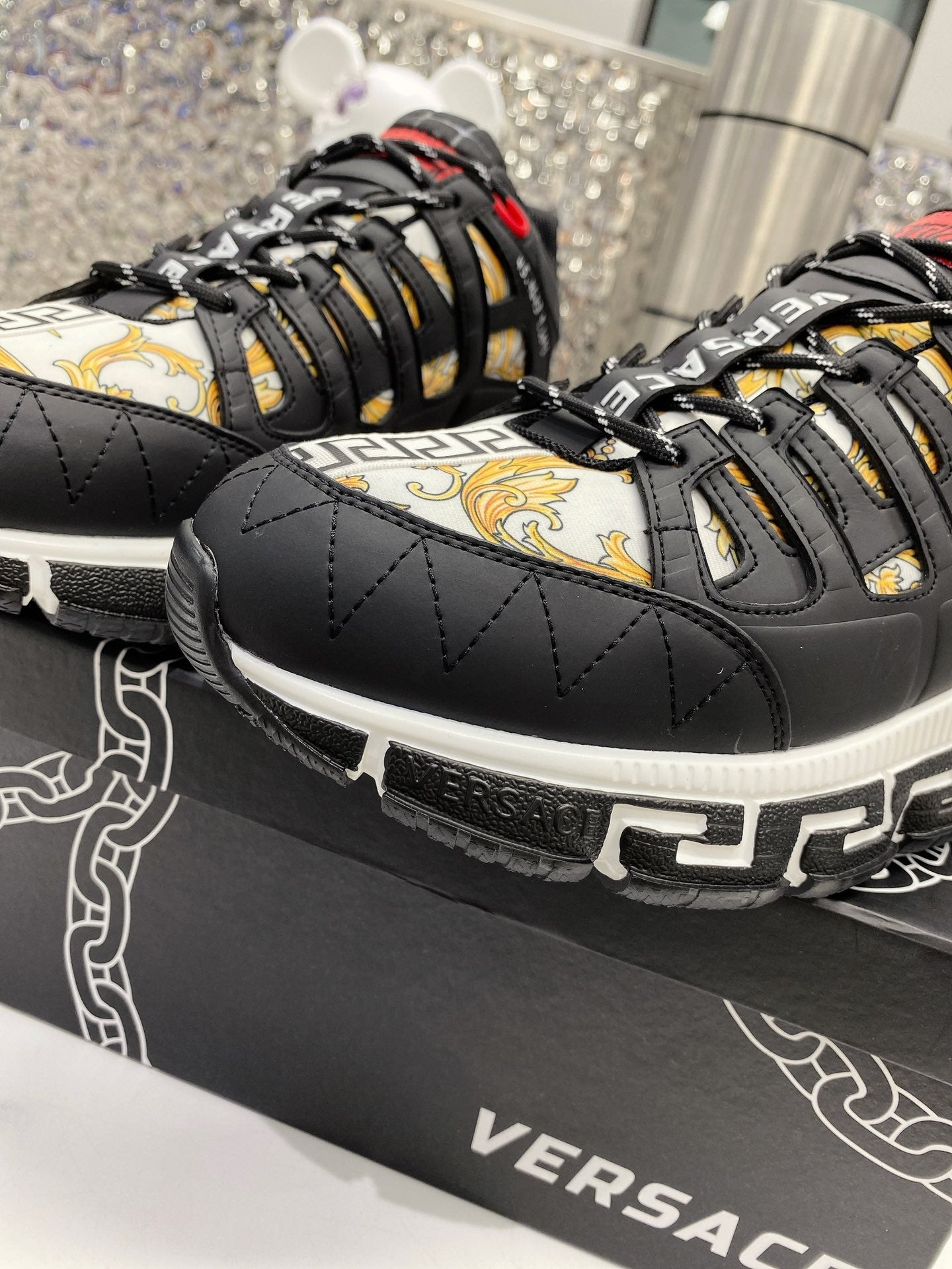 LuxluxHouse Best Quality Shoes Versace