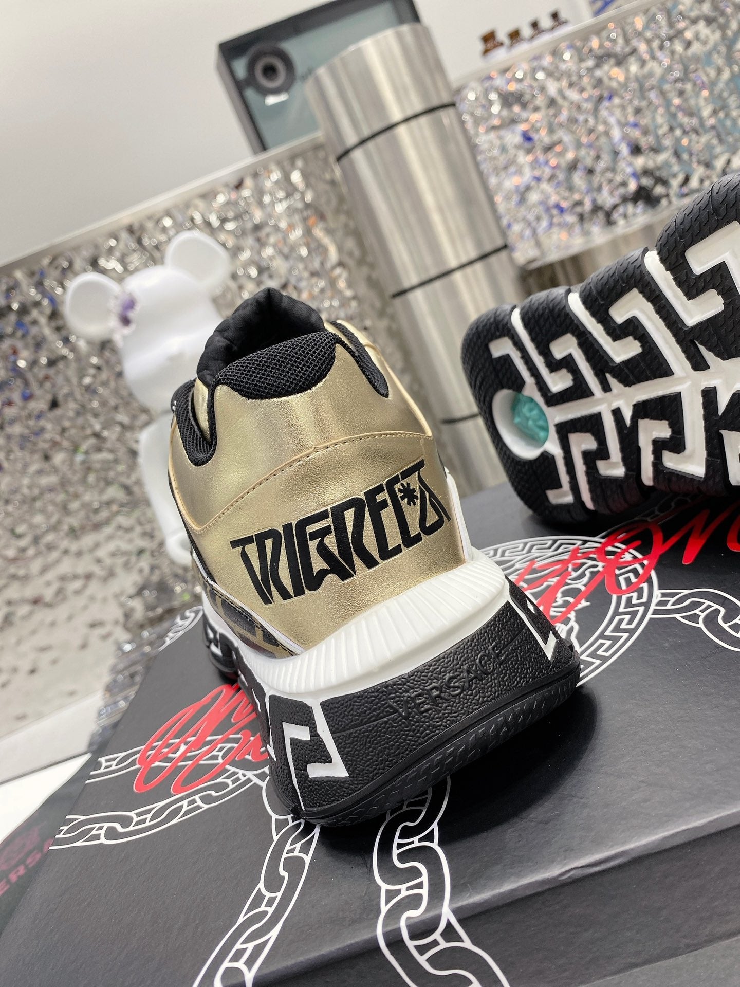 LuxluxHouse Best Quality Shoes Versace