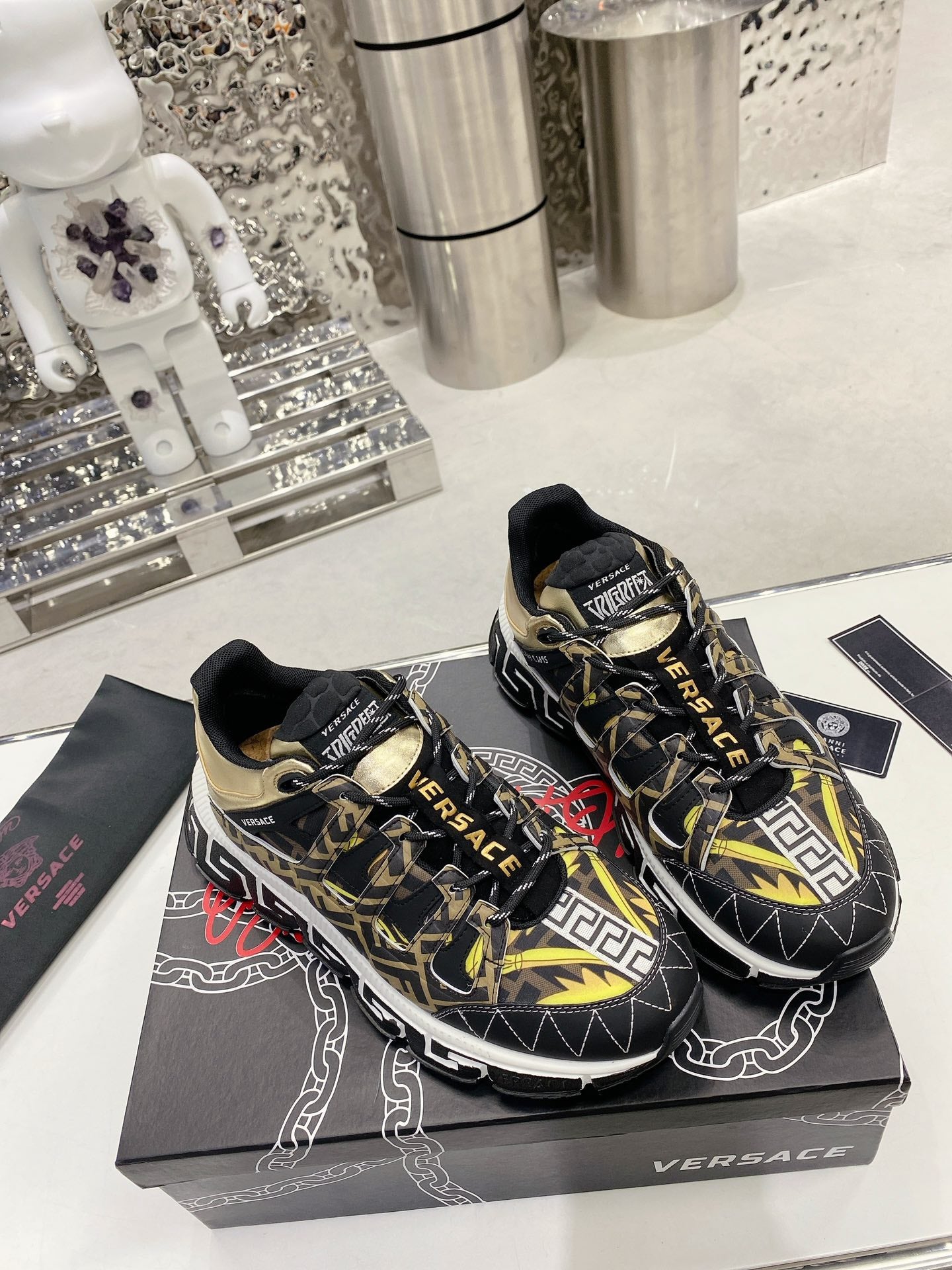 LuxluxHouse Best Quality Shoes Versace
