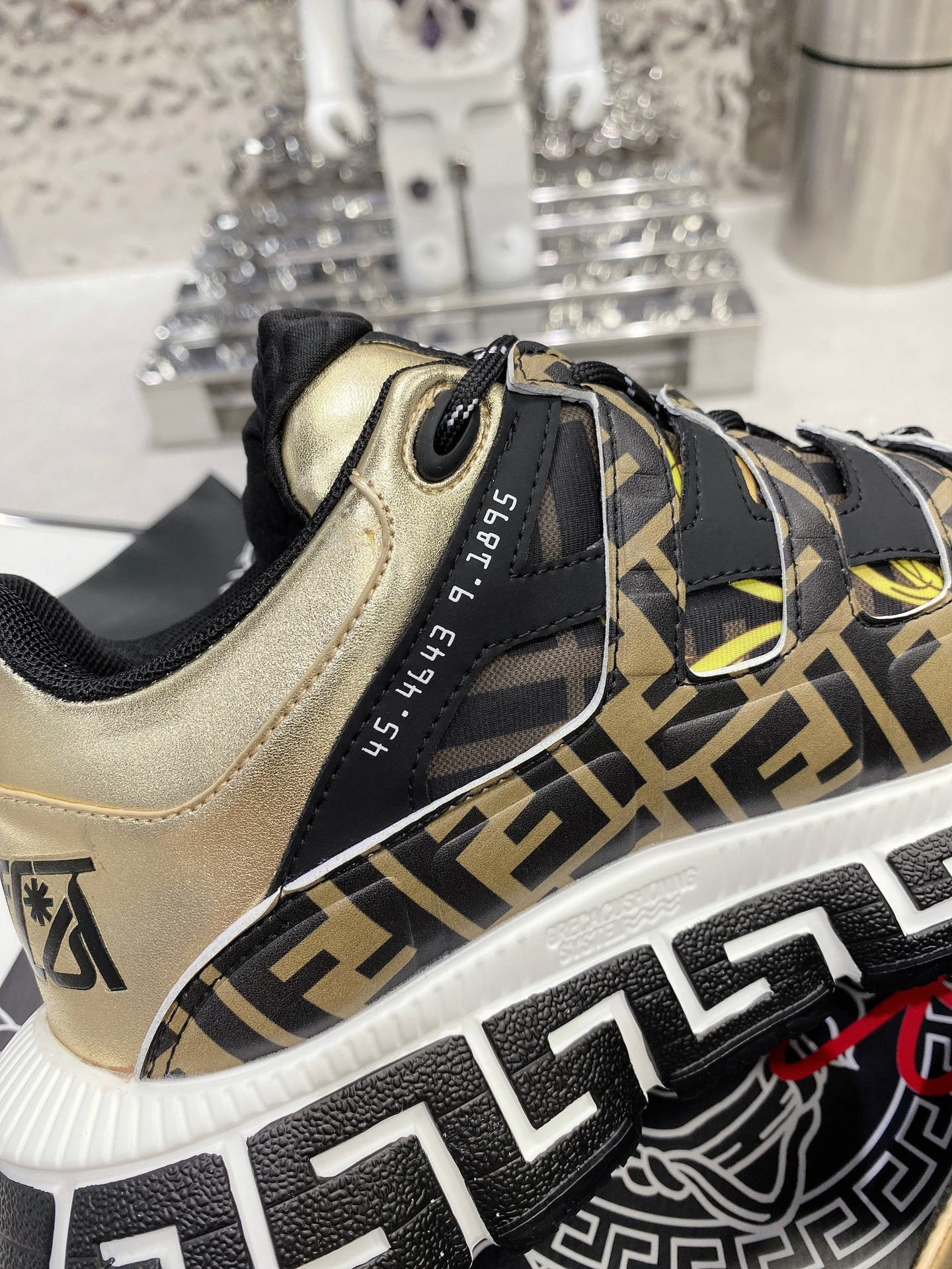 LuxluxHouse Best Quality Shoes Versace