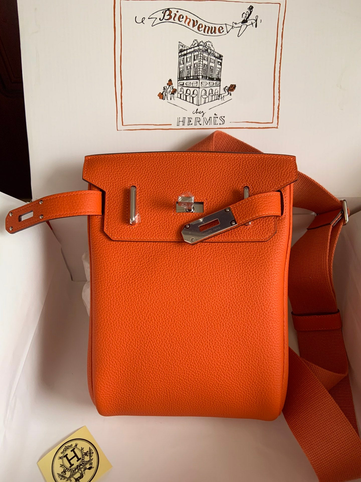 LuxluxHouse Best Quality Bags Women Men Hermes